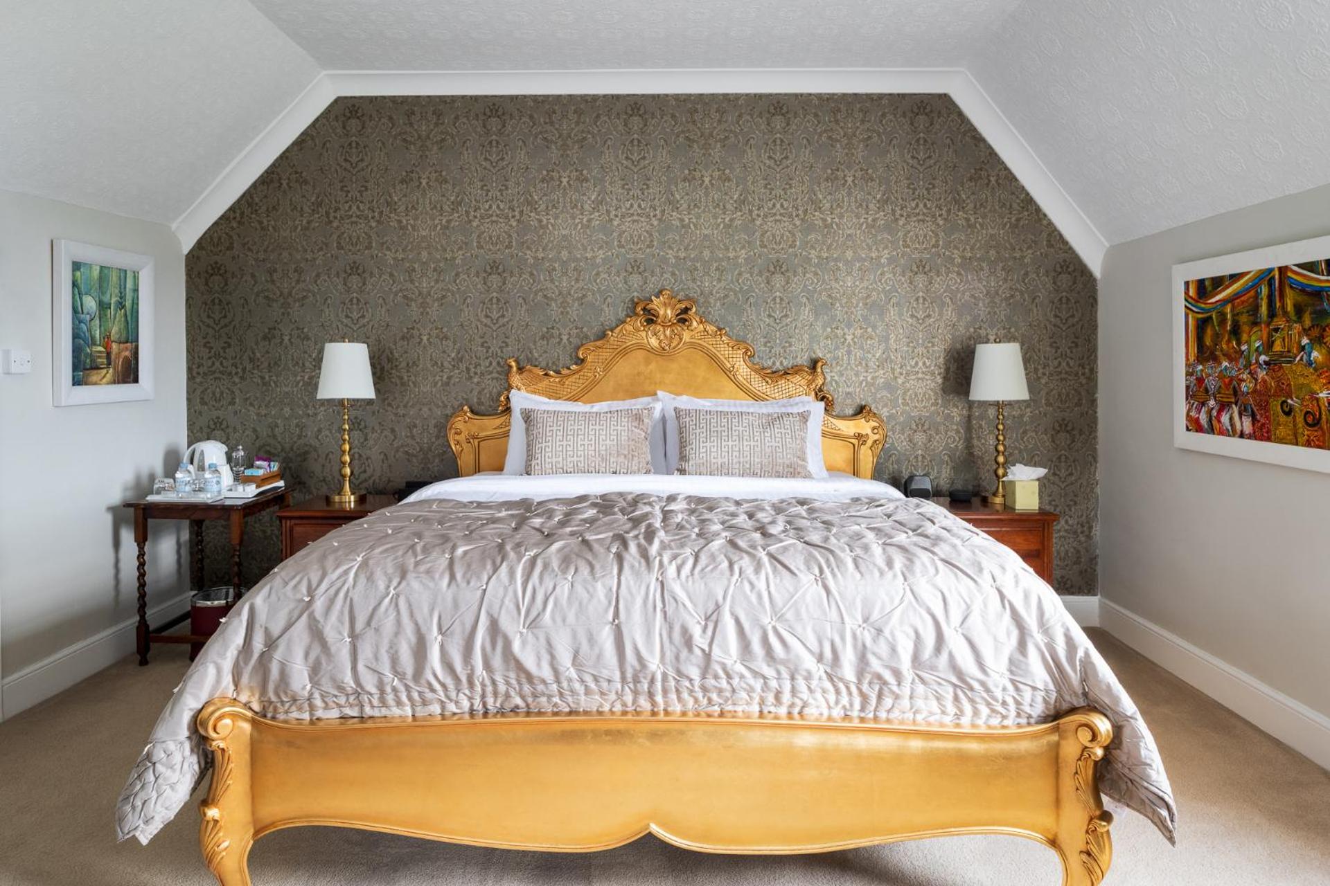 Lynton Vacations - Highcliffe House - Property Image 25