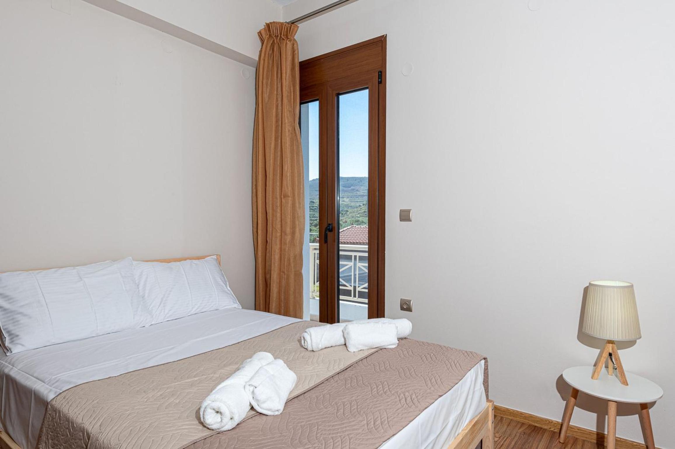Thalasinos Luxury Villa view 5