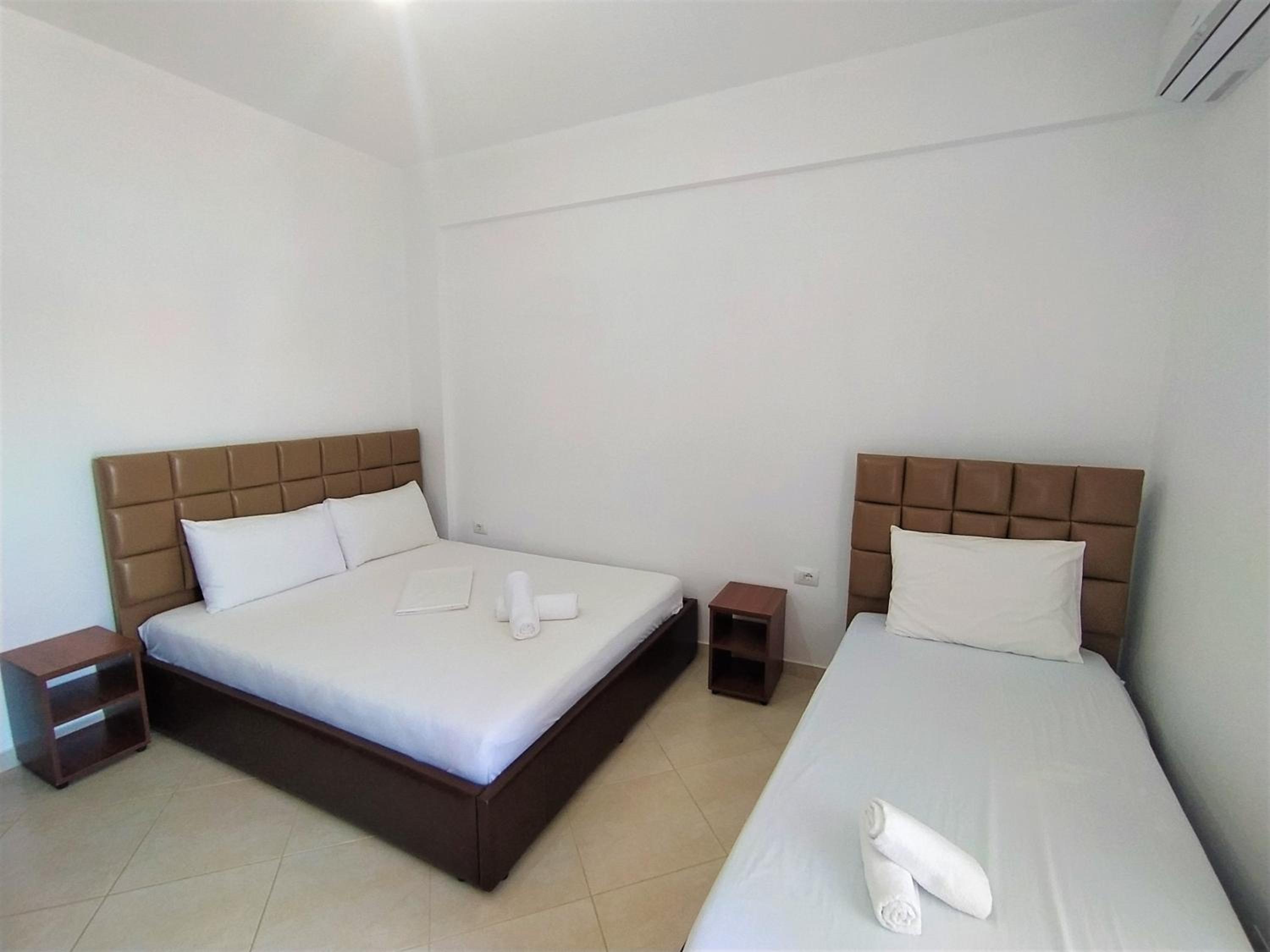 Ahmeti Rooms