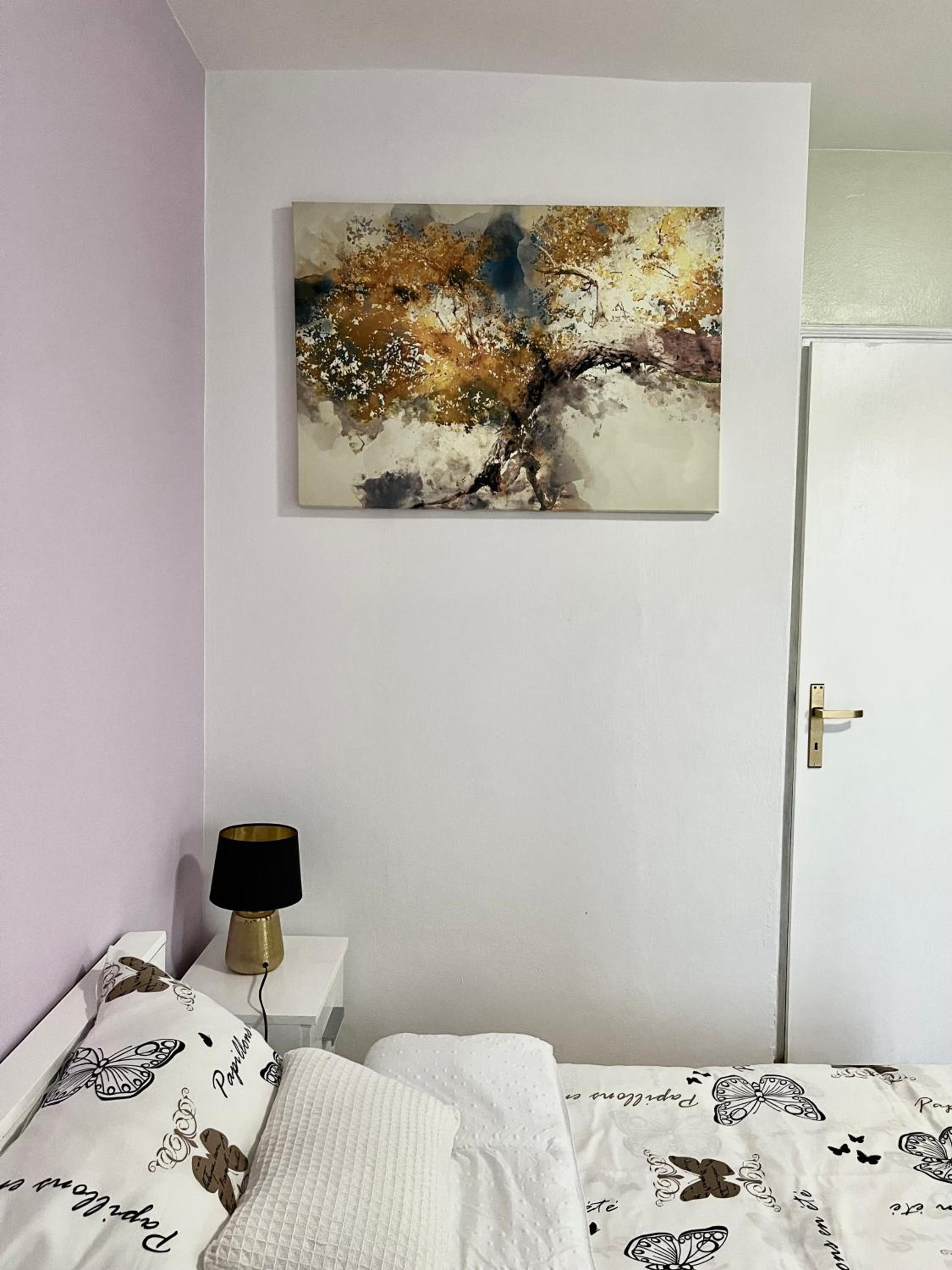 Romantic room for two persons view 5