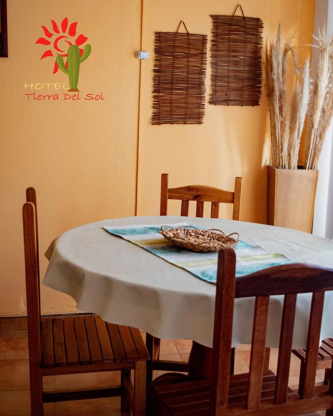 Hostal Tierra del Sol