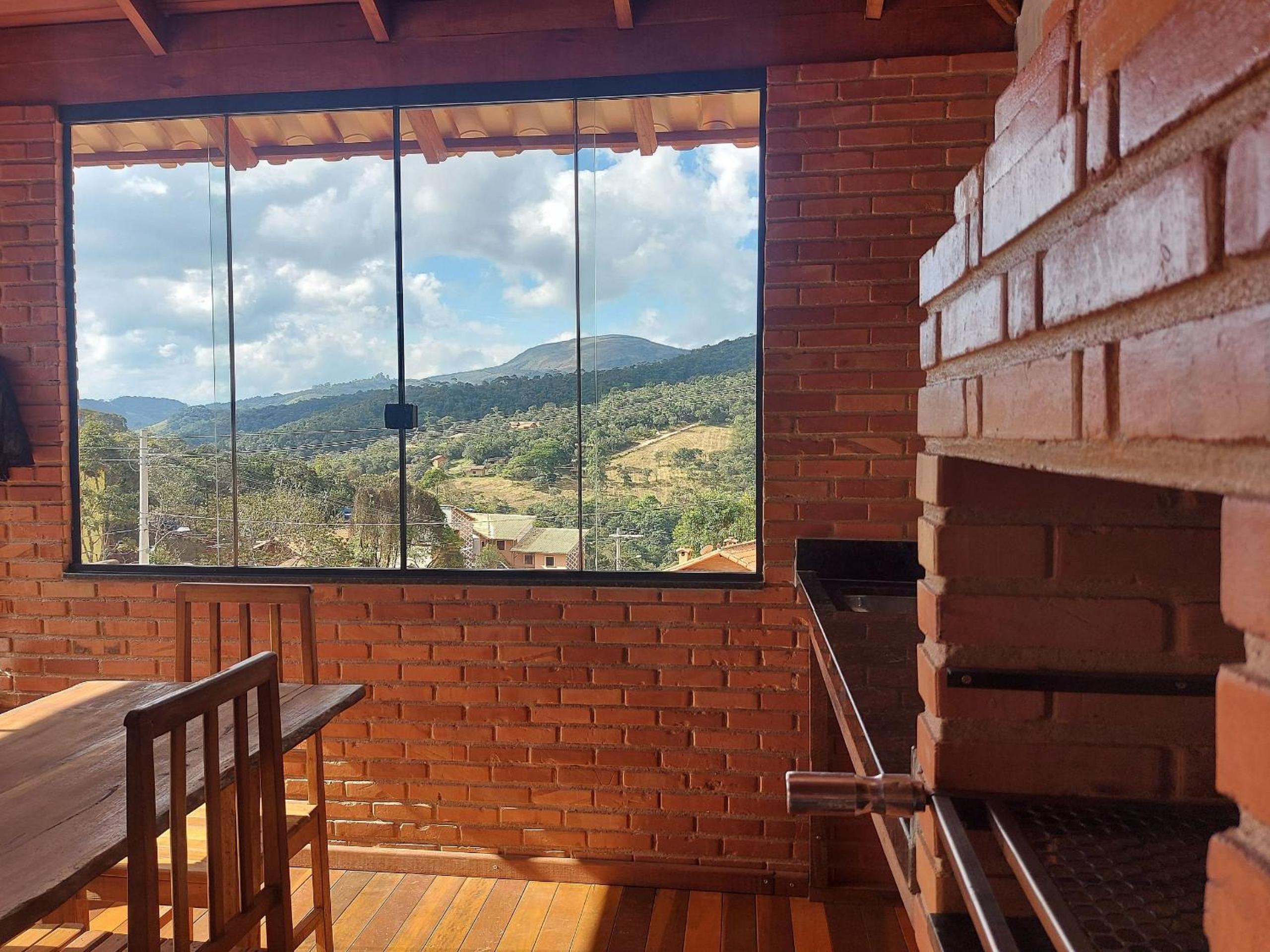 Photo 33