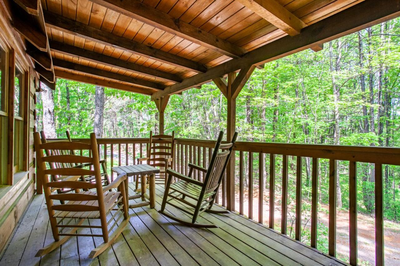 The Hartland - Hot Tub, Jacuzzi, Fireplace