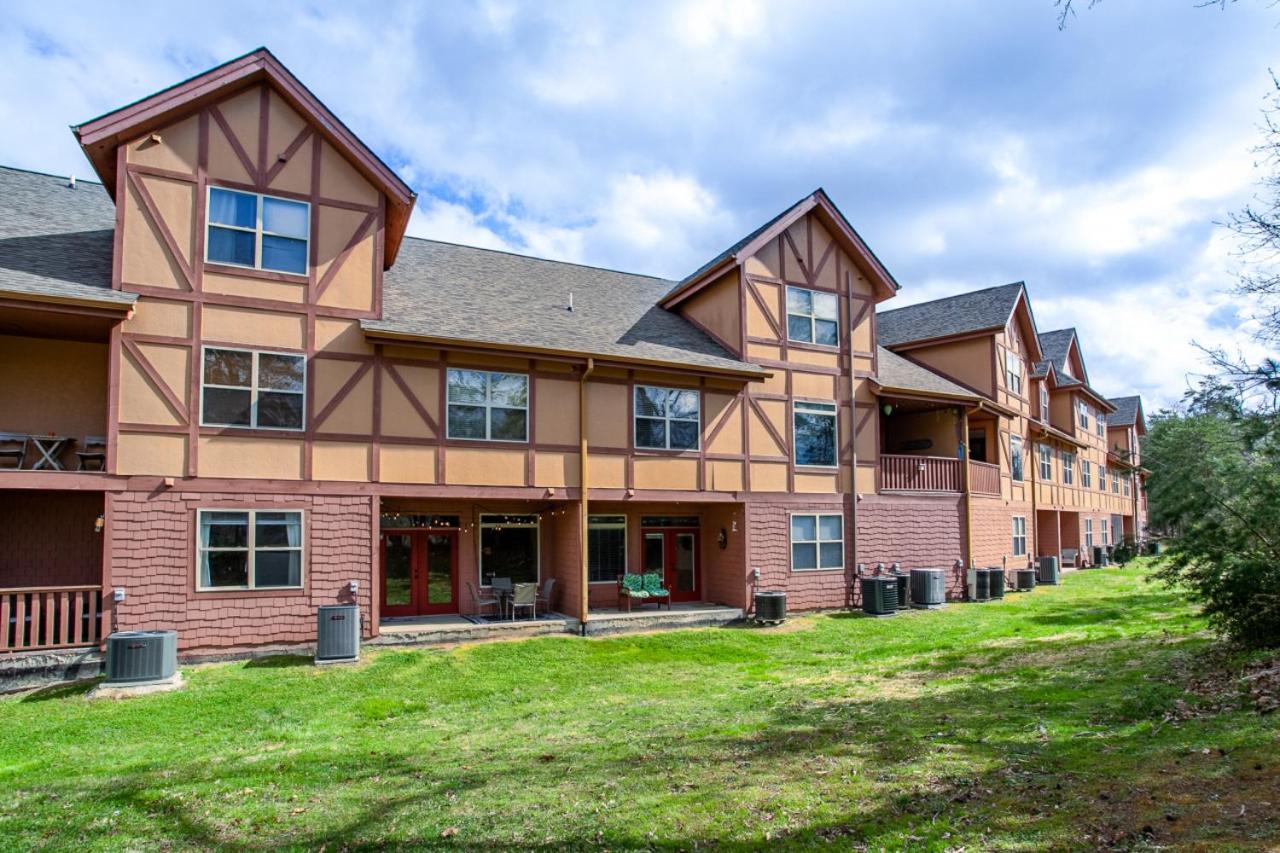 Hotel Higher Ground Condo with Mountain and Golf View - Image 1