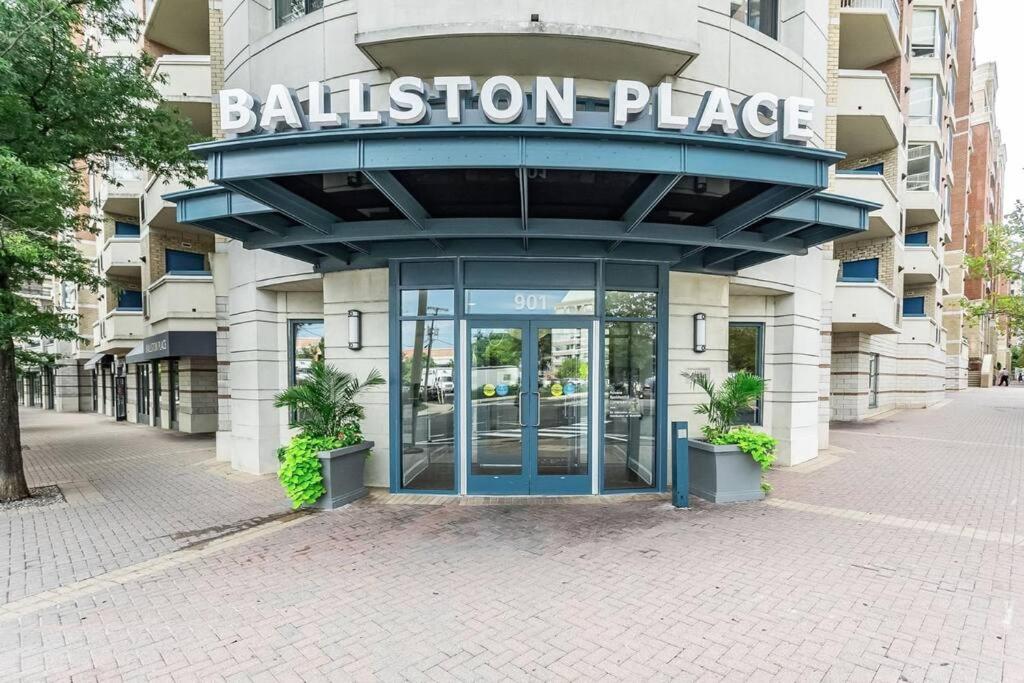 Awesome 1 Bedroom Condo At Ballston Place With Gym