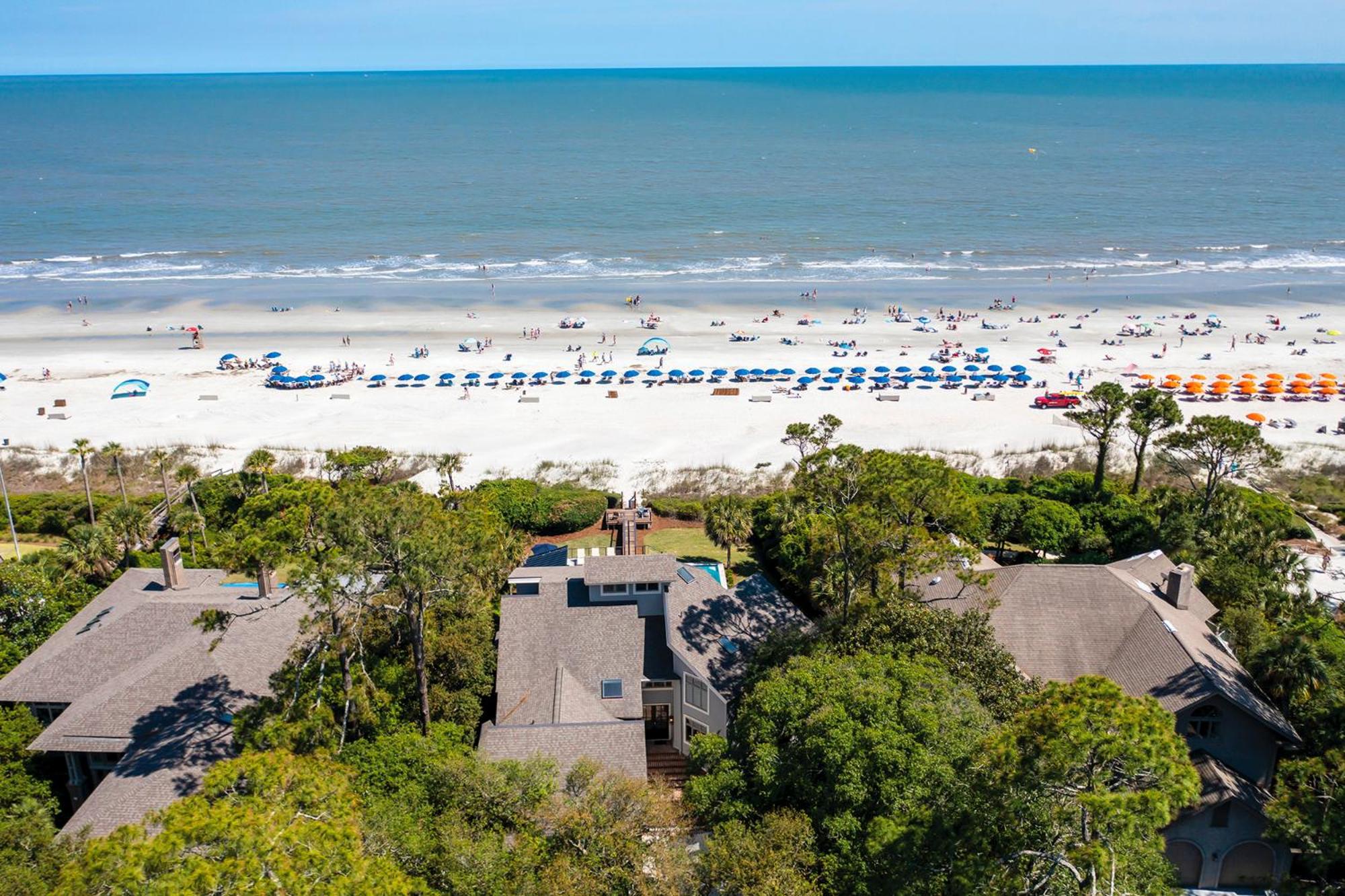 Luxury Oceanfront 7 BR 7 BA Wonderful Pool Deck Beach gear and bike rentals included view 5