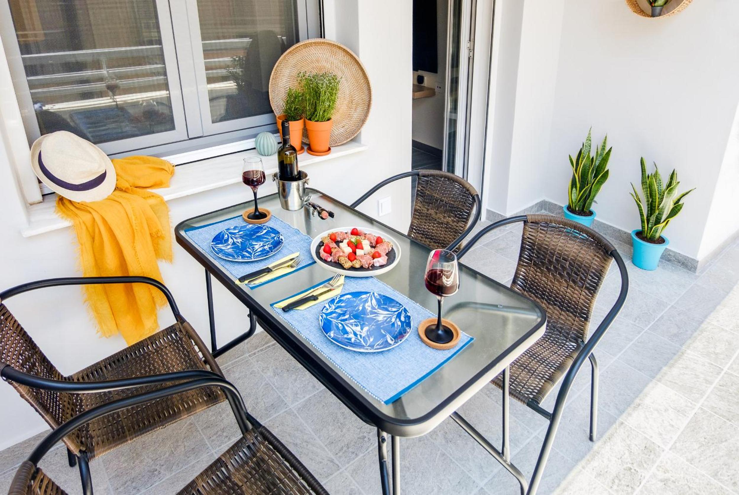 balance & terrace