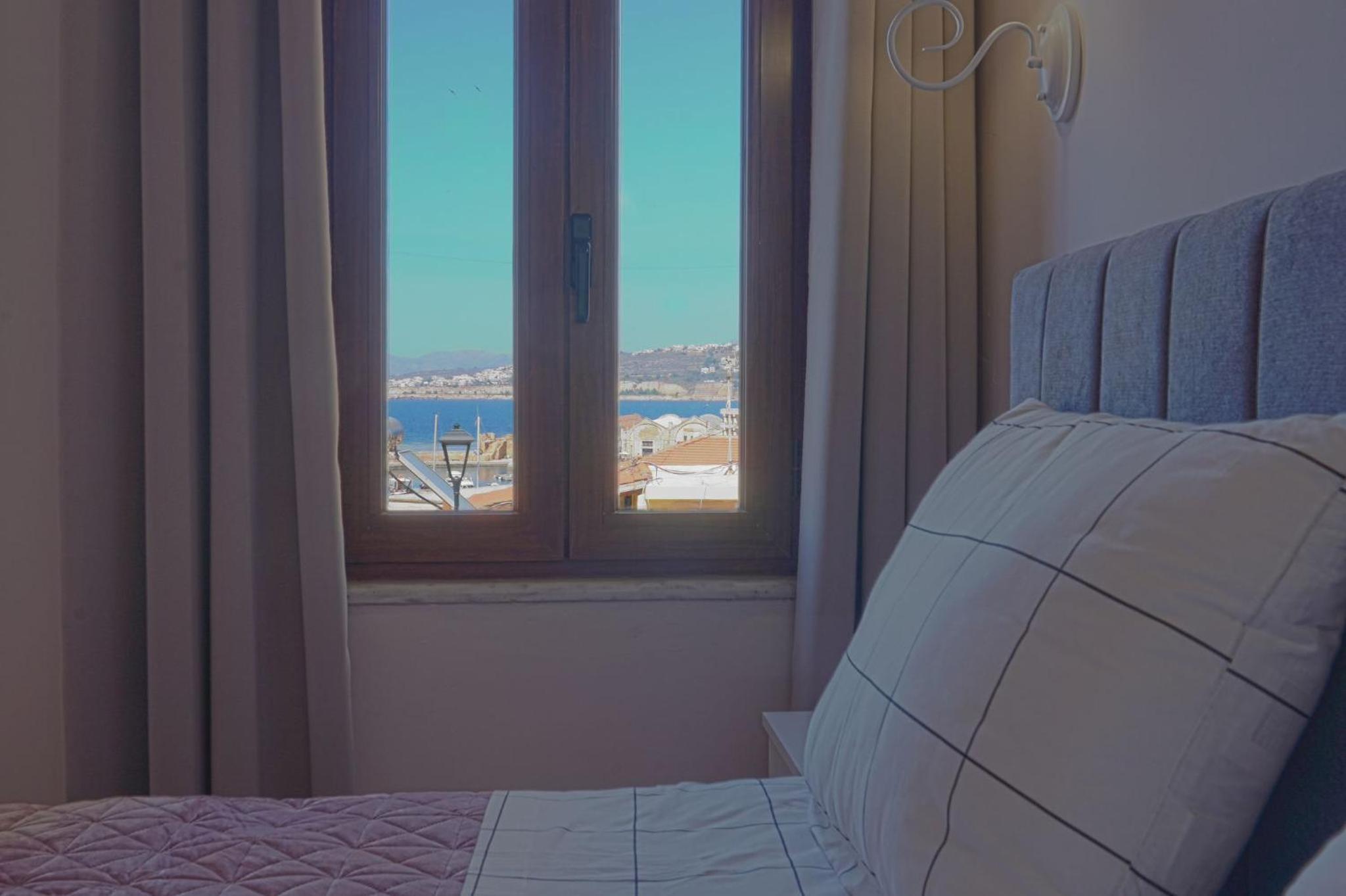 Ariadne Luxury Home view 2