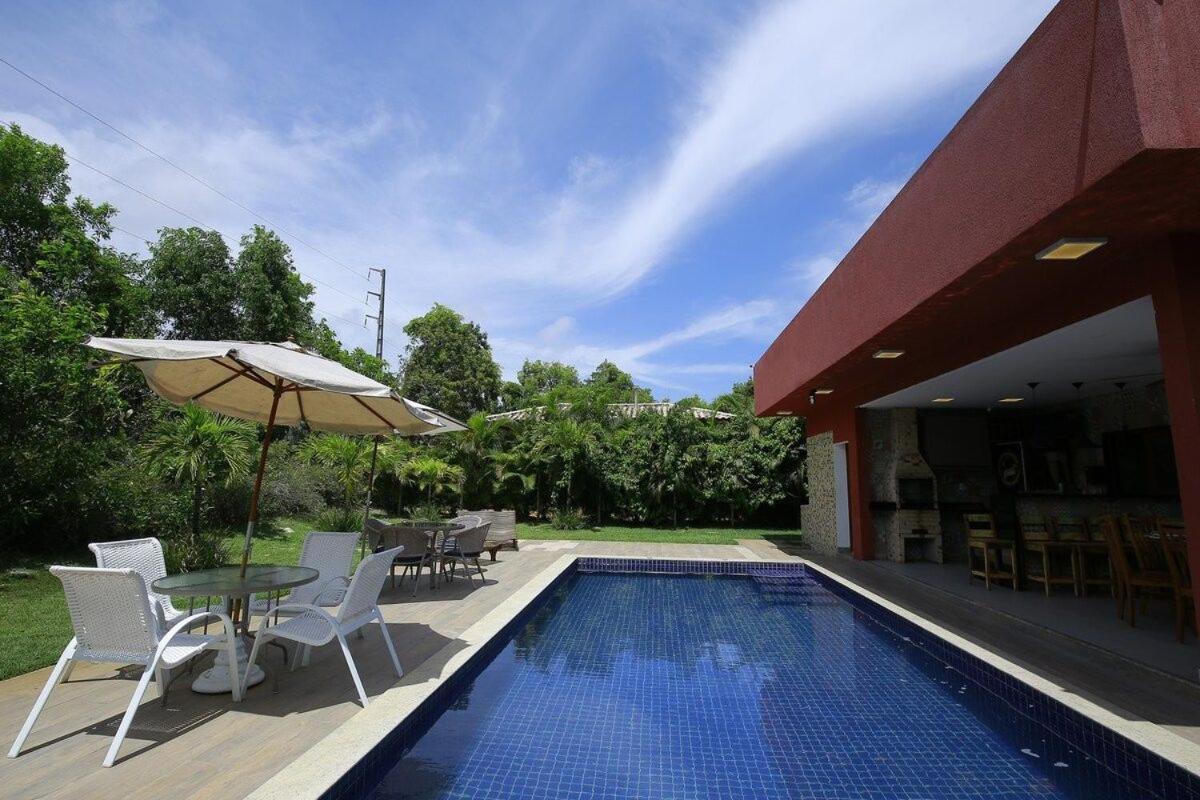 Okkara Itacimirim House - 4 suites - Luxury Condominium - Extraordinary Swimming Pool - Itacimirim Beach Bahia Brazil