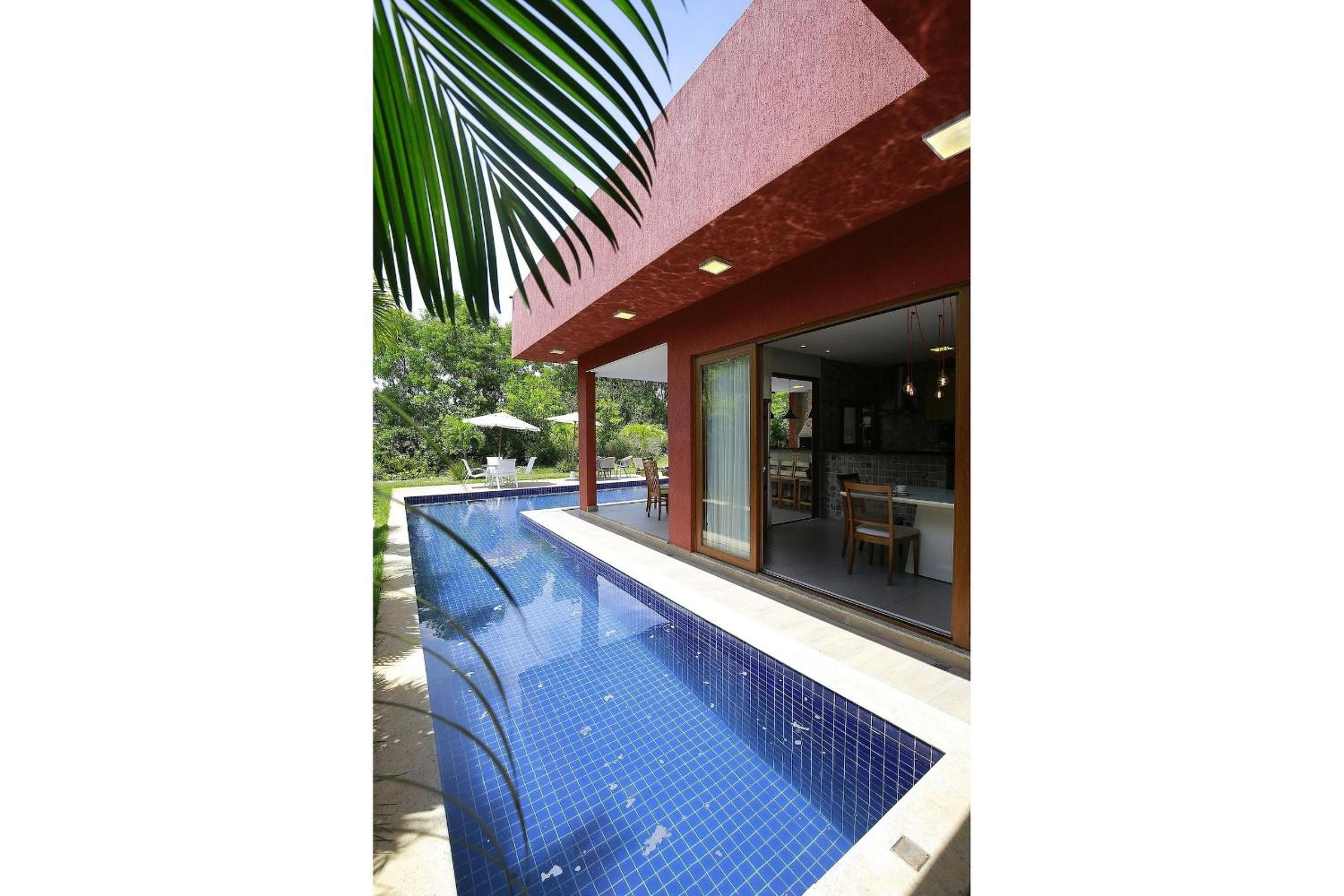 Okkara Itacimirim House - 4 suites - Luxury Condominium - Extraordinary Swimming Pool - Itacimirim Beach Bahia Brazil