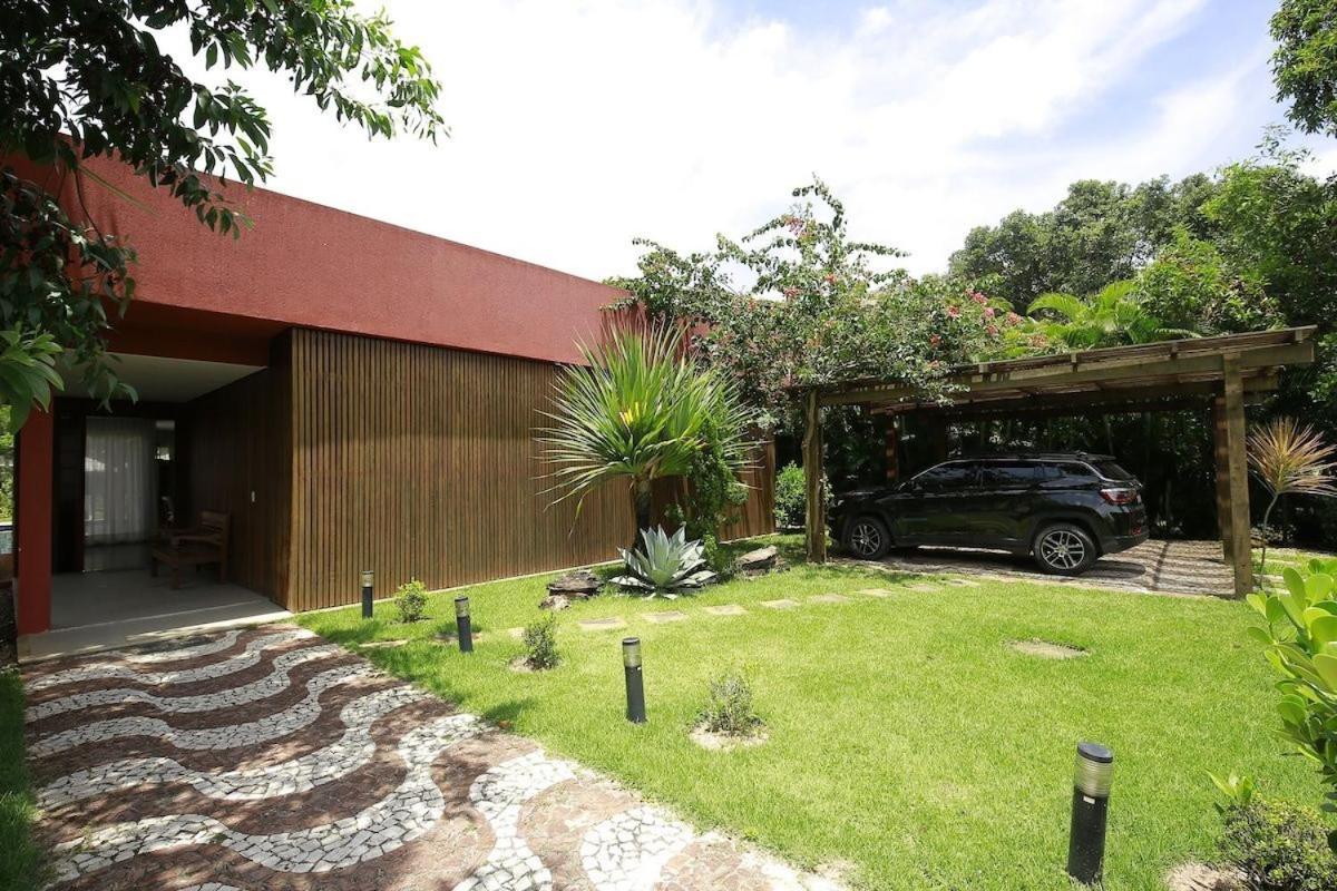 Okkara Itacimirim House - 4 suites - Luxury Condominium - Extraordinary Swimming Pool - Itacimirim Beach Bahia Brazil