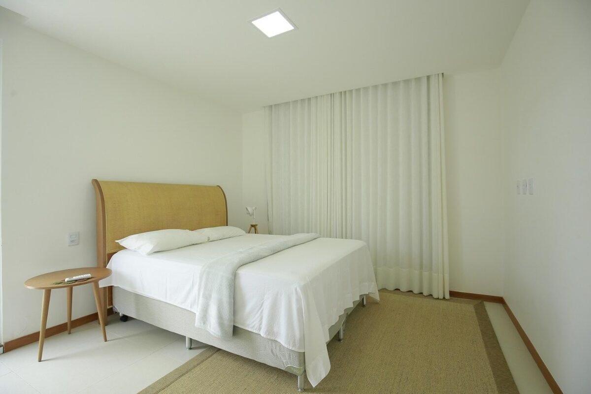 Okkara Guarajuba House - 5 bedrooms - Gym and View - Luxury - Guarajuba Beach BA Brazil