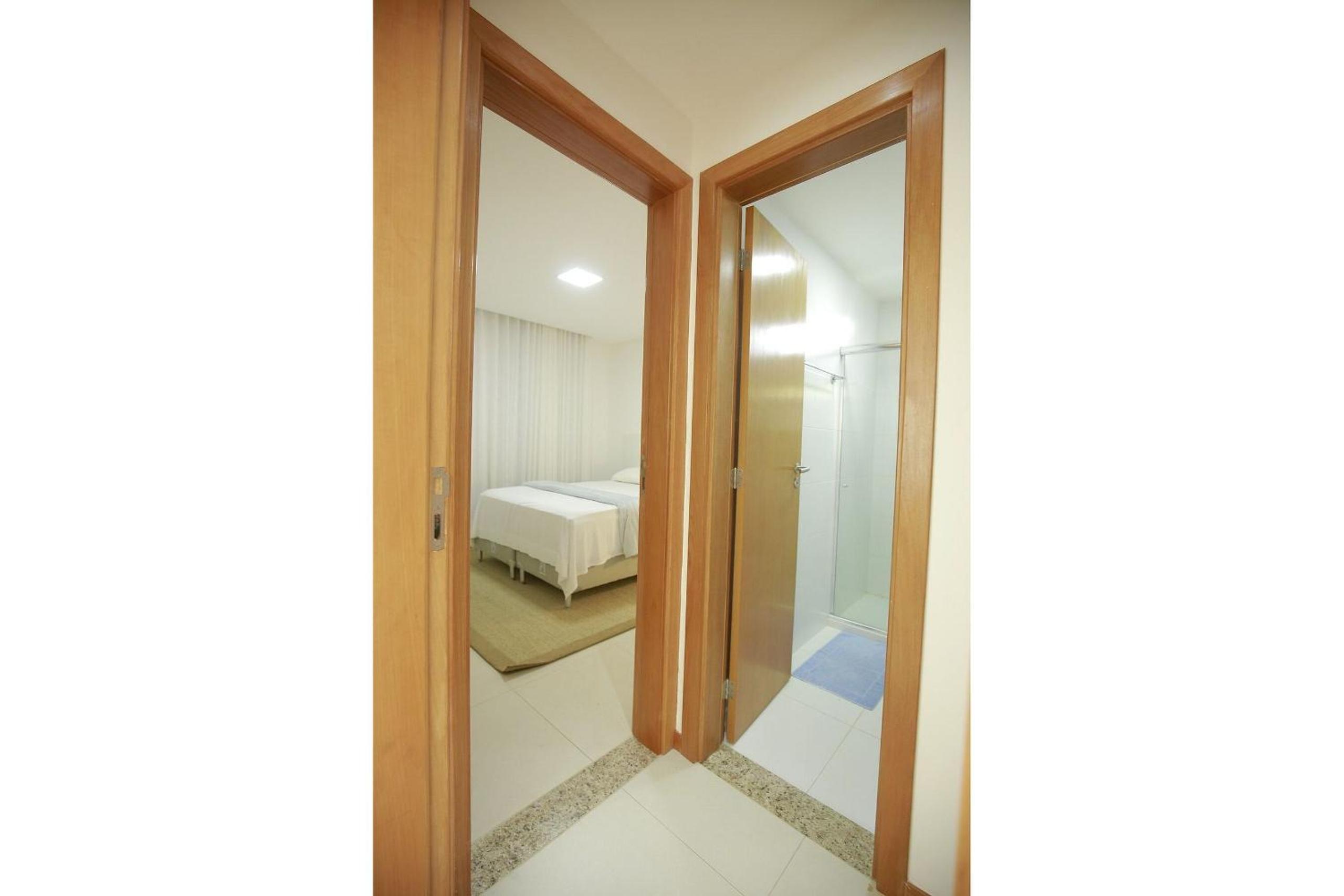 Okkara Guarajuba House - 5 bedrooms - Gym and View - Luxury - Guarajuba Beach BA Brazil