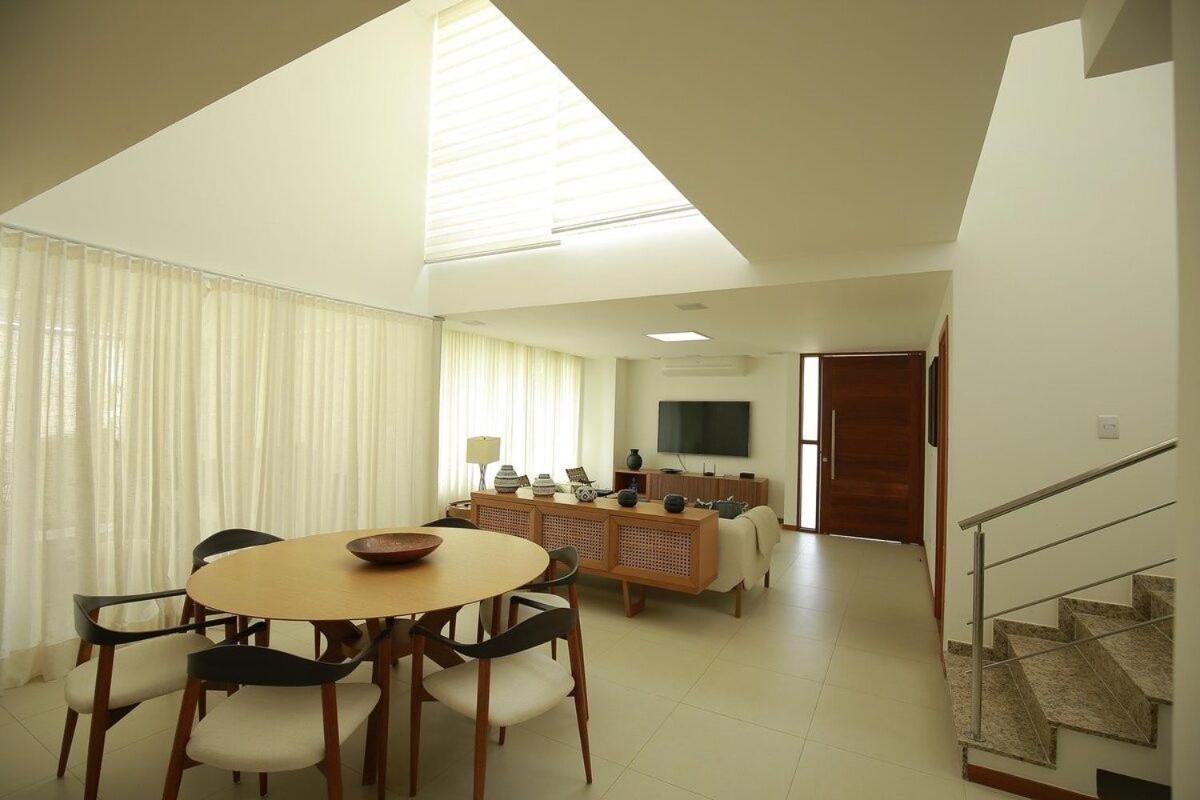 Okkara Guarajuba House - 5 bedrooms - Gym and View - Luxury - Guarajuba Beach BA Brazil