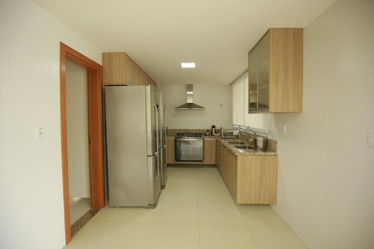 Okkara Guarajuba House - 5 bedrooms - Gym and View - Luxury - Guarajuba Beach BA Brazil