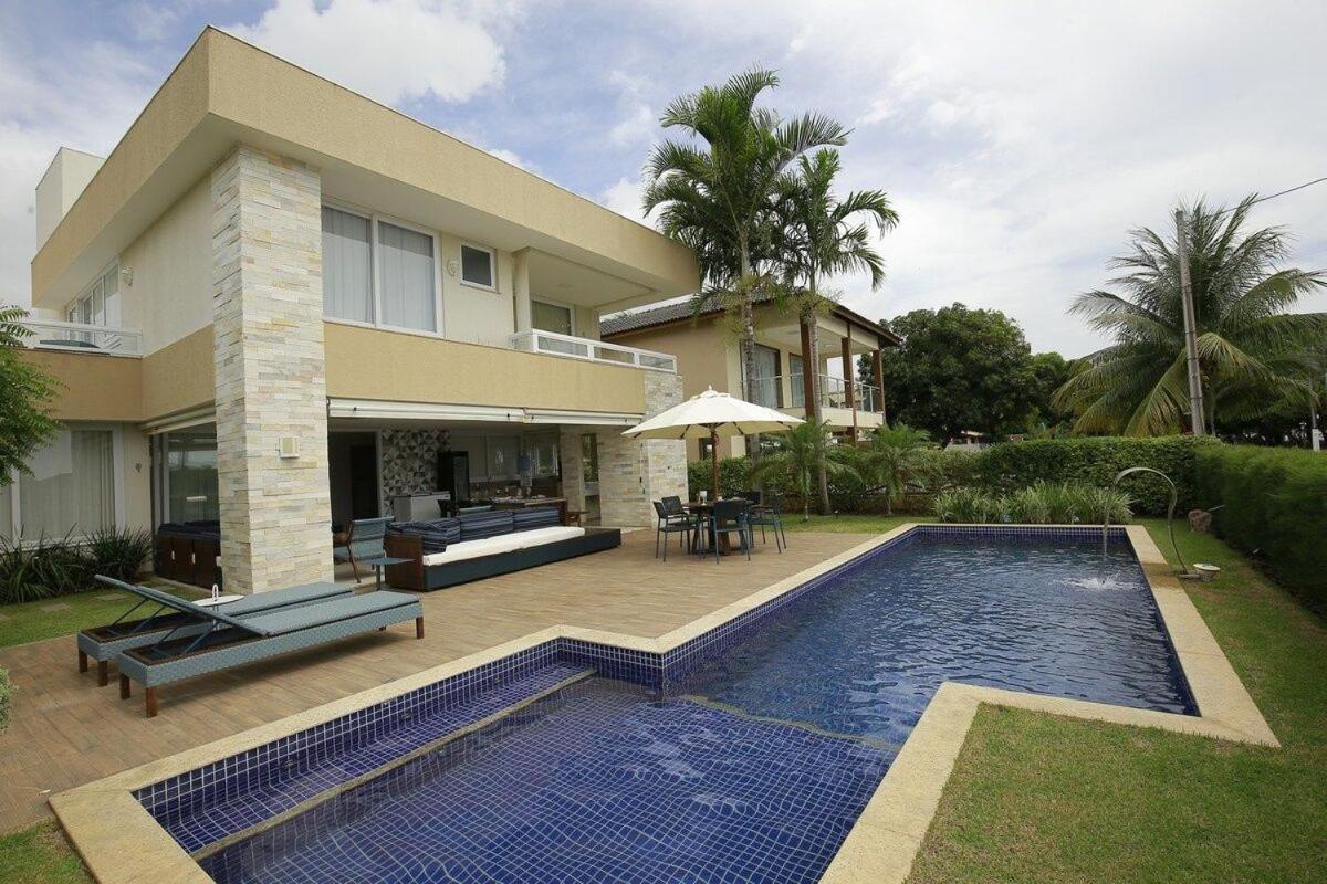 Okkara Guarajuba House - 5 bedrooms - Gym and View - Luxury - Guarajuba Beach BA Brazil