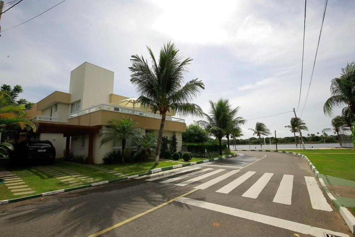 Okkara Guarajuba House - 5 bedrooms - Gym and View - Luxury - Guarajuba Beach BA Brazil