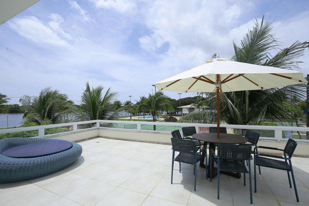 Okkara Guarajuba House - 5 bedrooms - Gym and View - Luxury - Guarajuba Beach BA Brazil