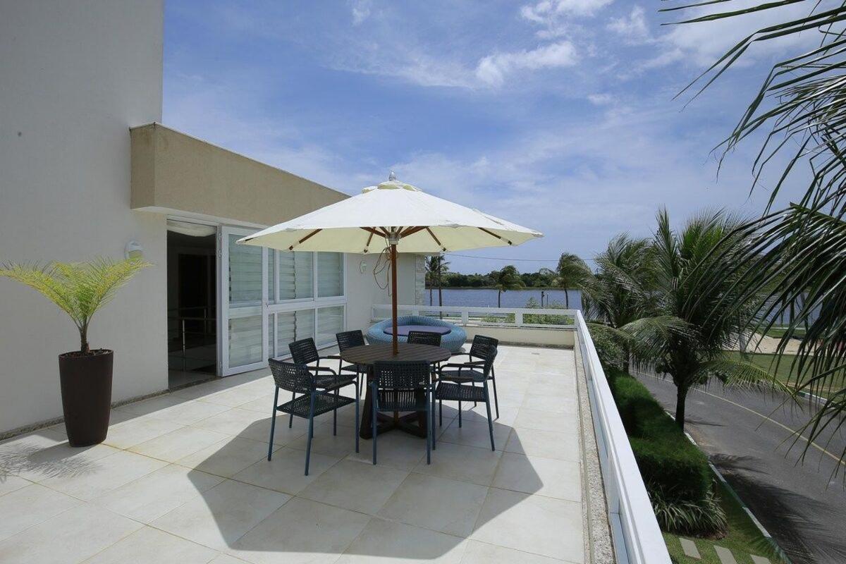 Okkara Guarajuba House - 5 bedrooms - Gym and View - Luxury - Guarajuba Beach BA Brazil