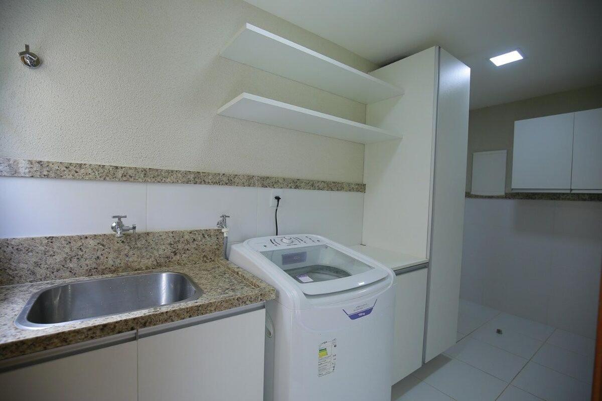 Okkara Guarajuba House - 5 bedrooms - Gym and View - Luxury - Guarajuba Beach BA Brazil