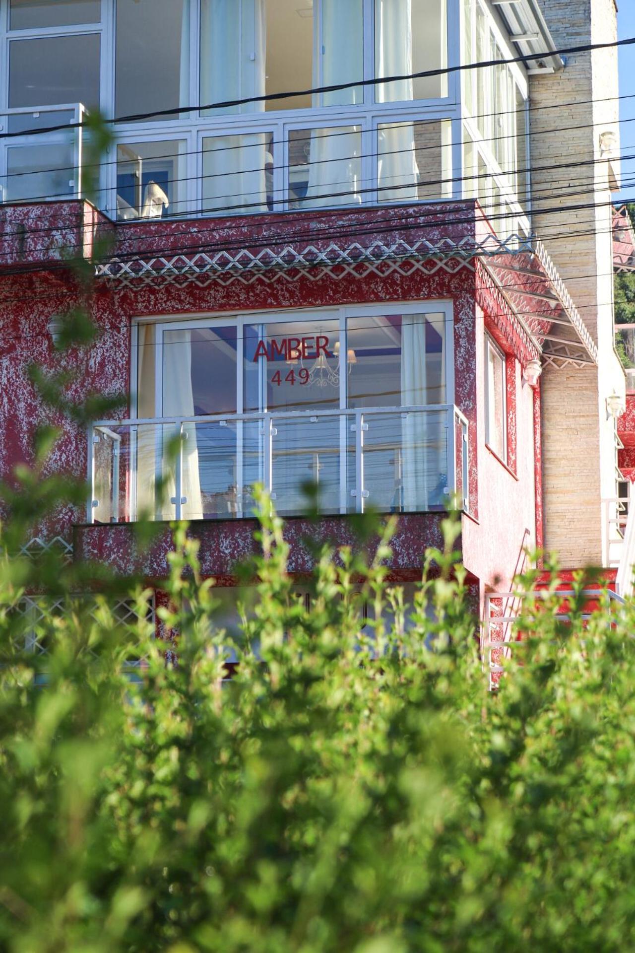 Hotel Amber 449 - Image 1