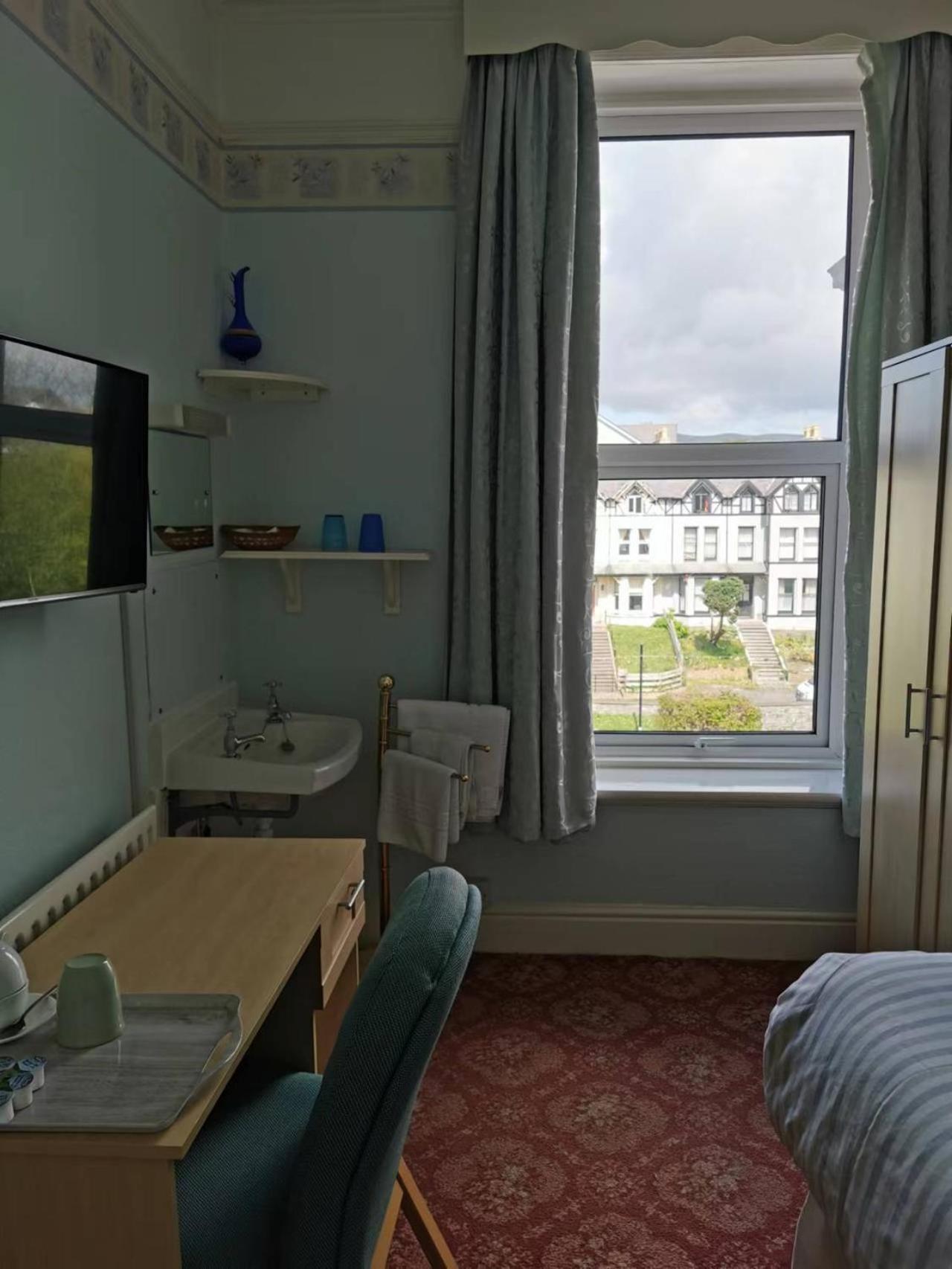 Athol Park Guest House
