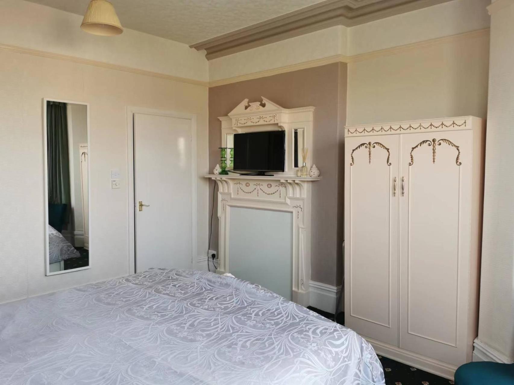 Athol Park Guest House