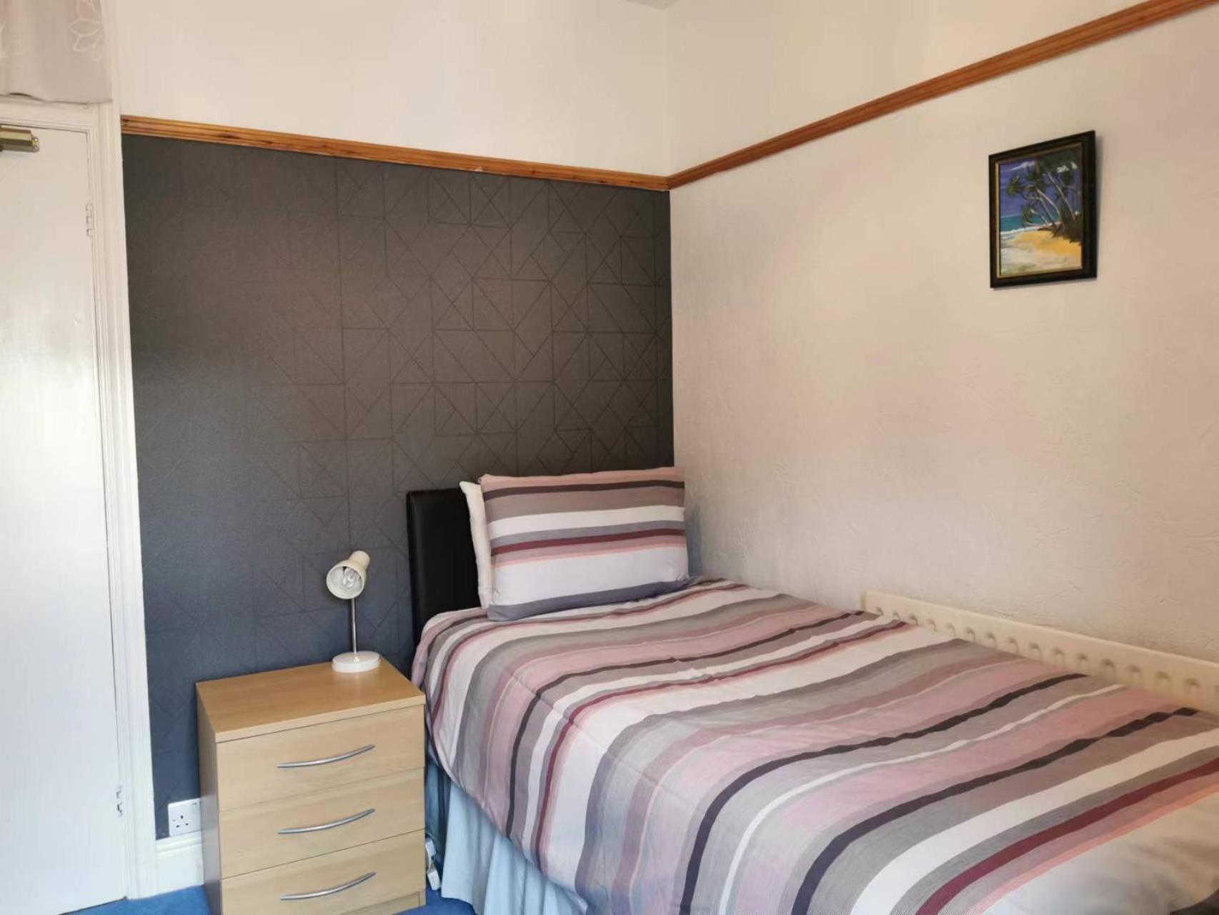 Athol Park Guest House