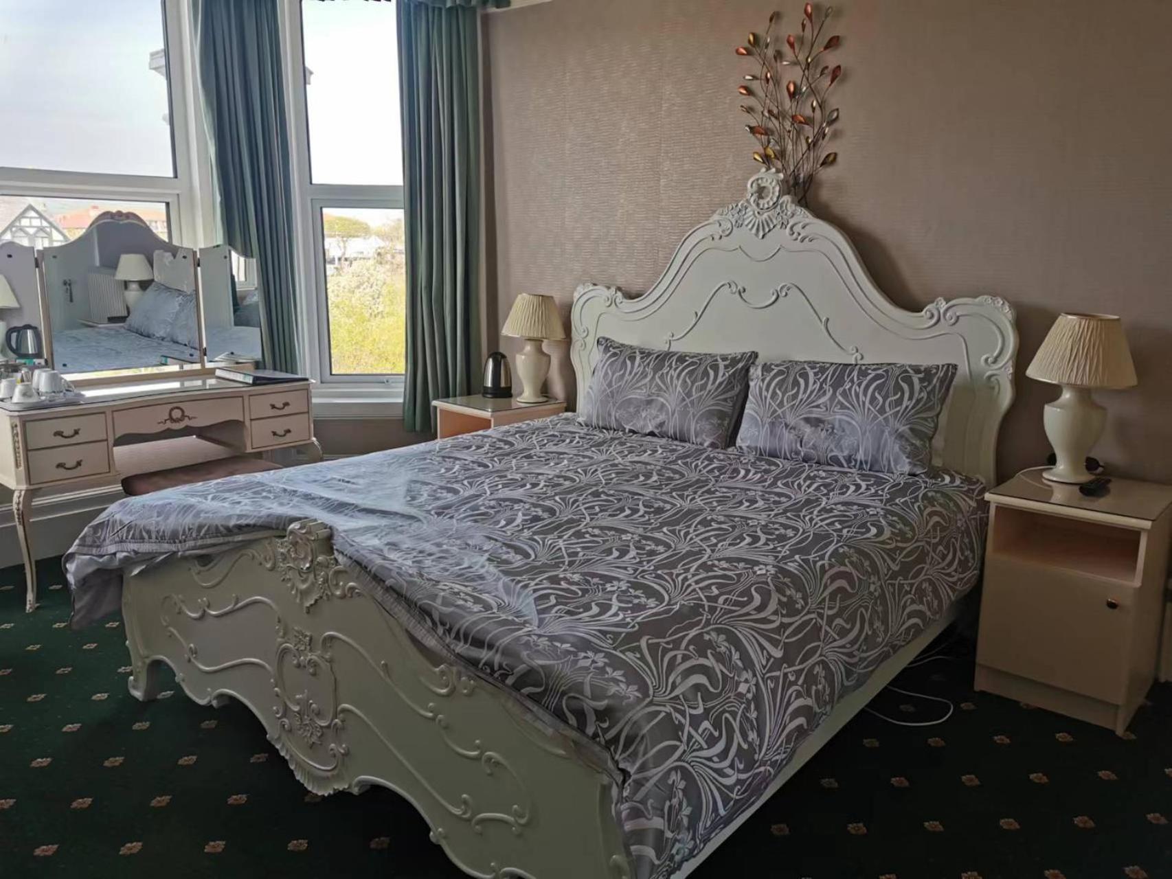 Athol Park Guest House