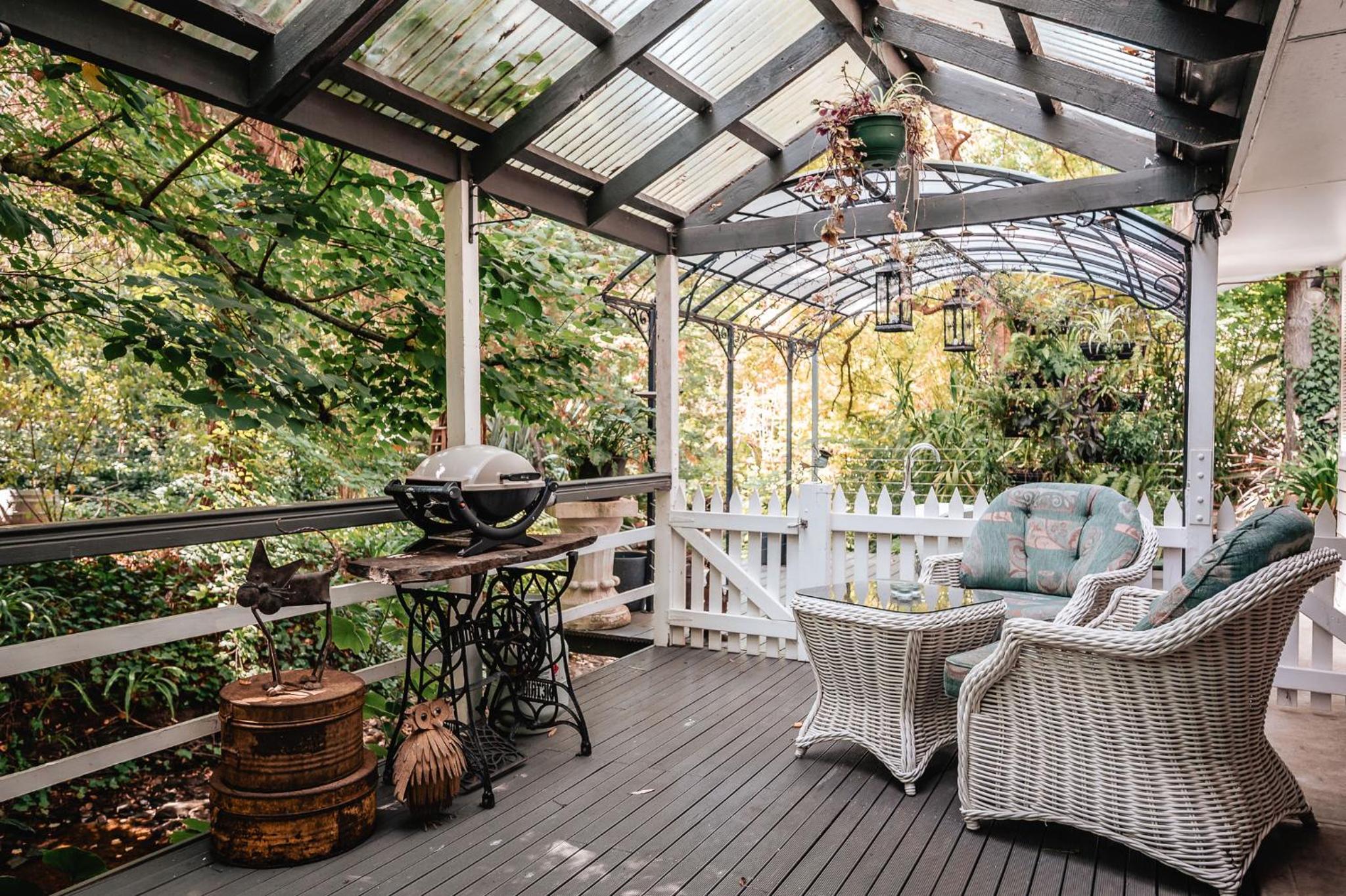 Aldgate Valley Bed and Breakfast