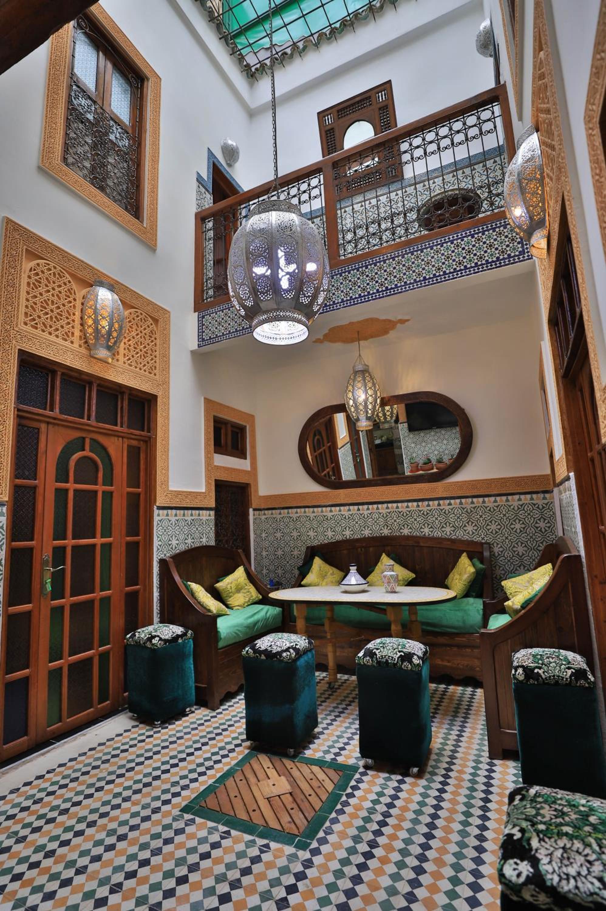 lounge