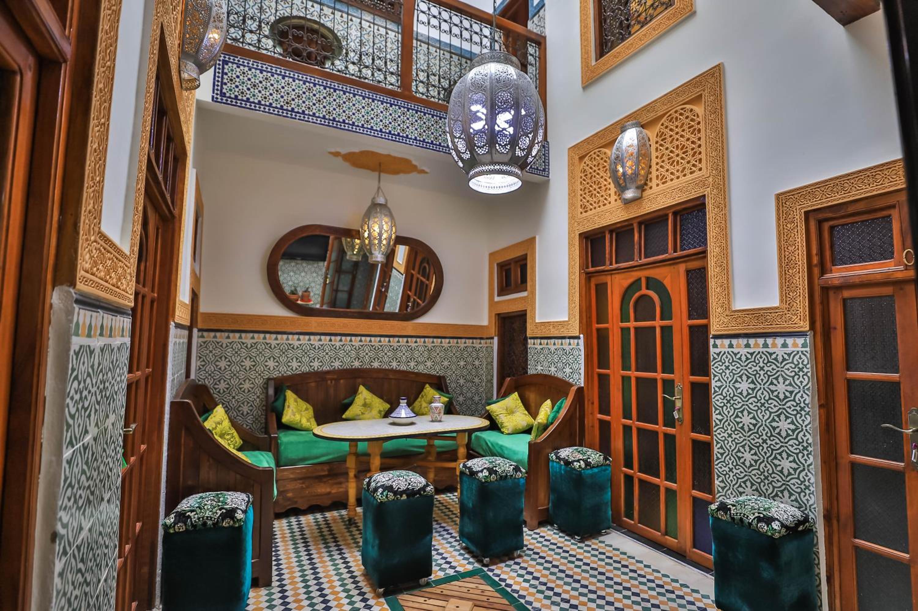 lounge