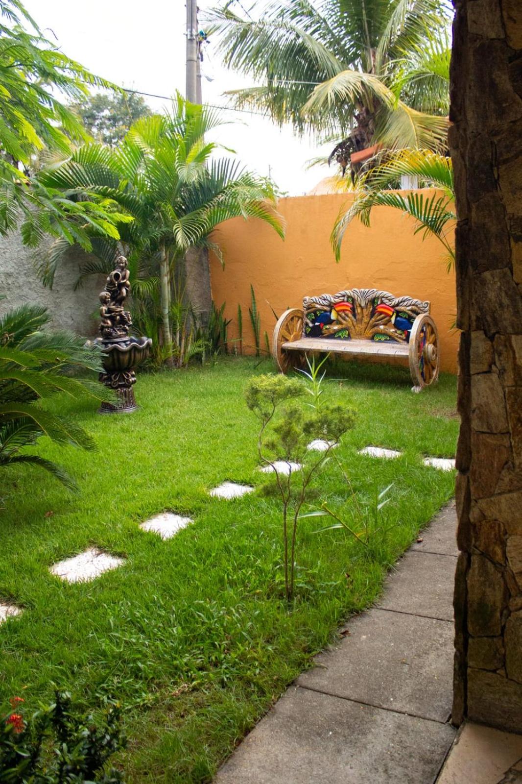 Casa Coral em Saquarema