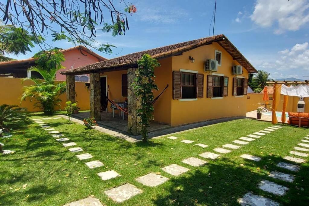 Casa Coral em Saquarema