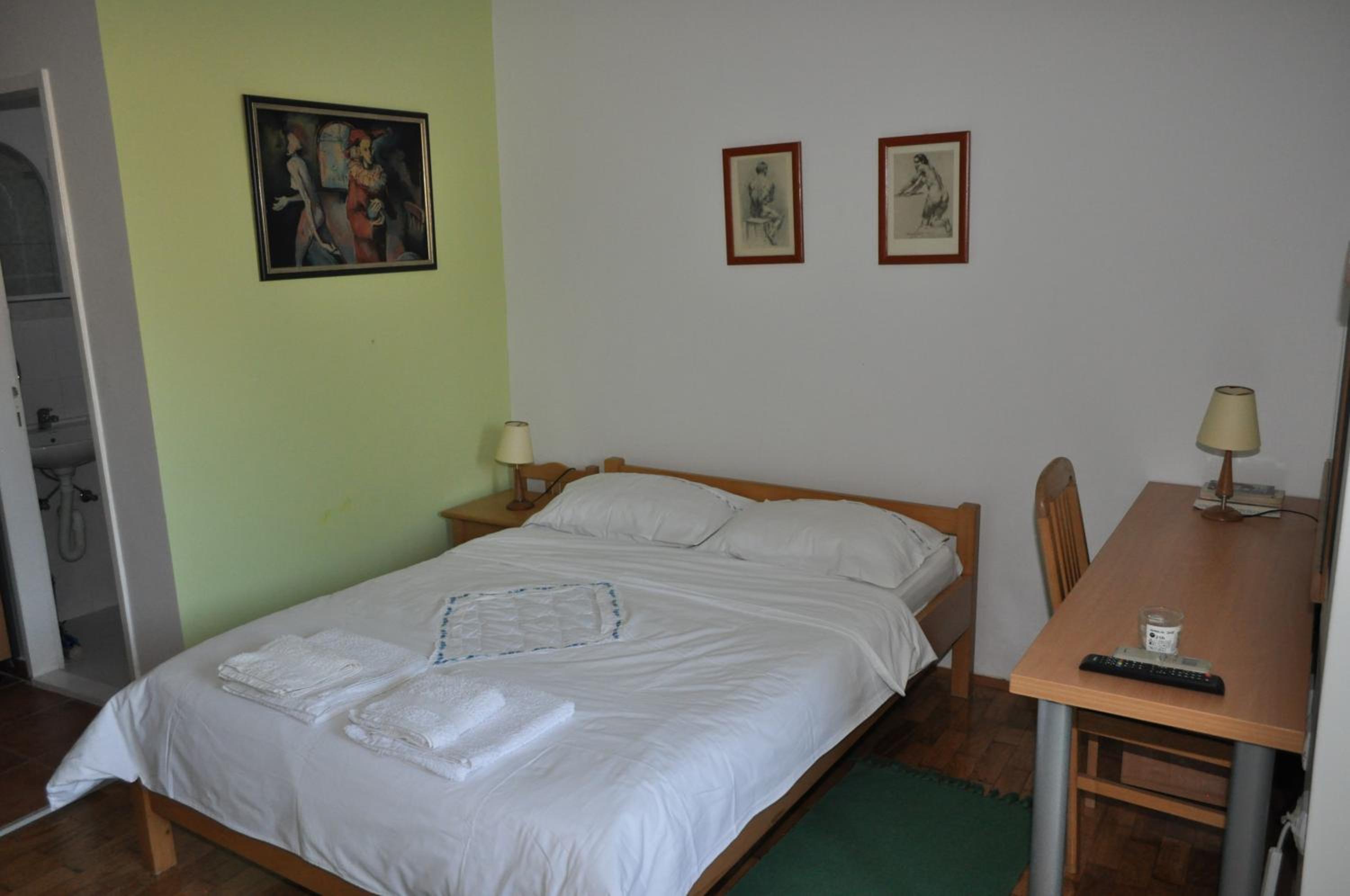 APARTMANI PERGOLO Centar