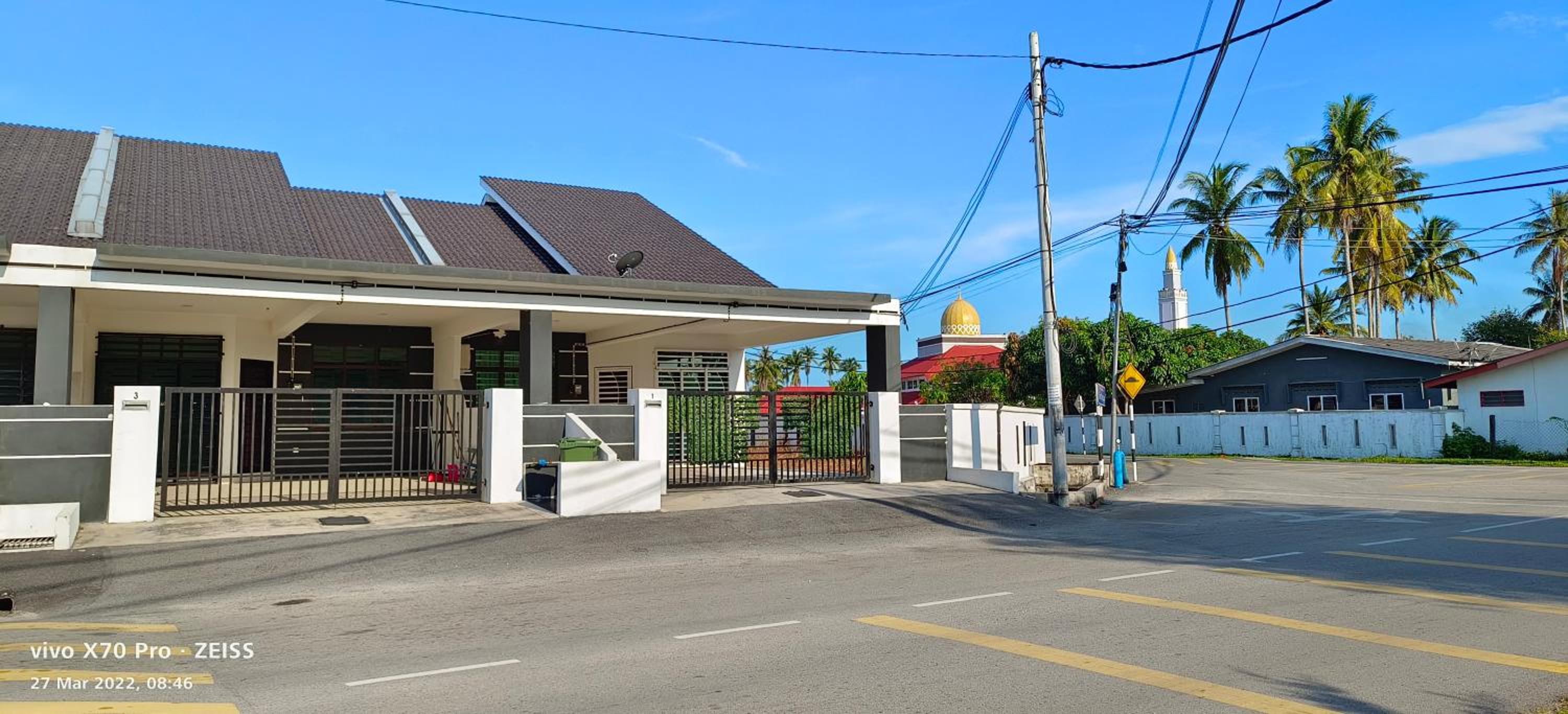 Sofea Hana Homestay, Pantai Balok, Kuantan photo 2
