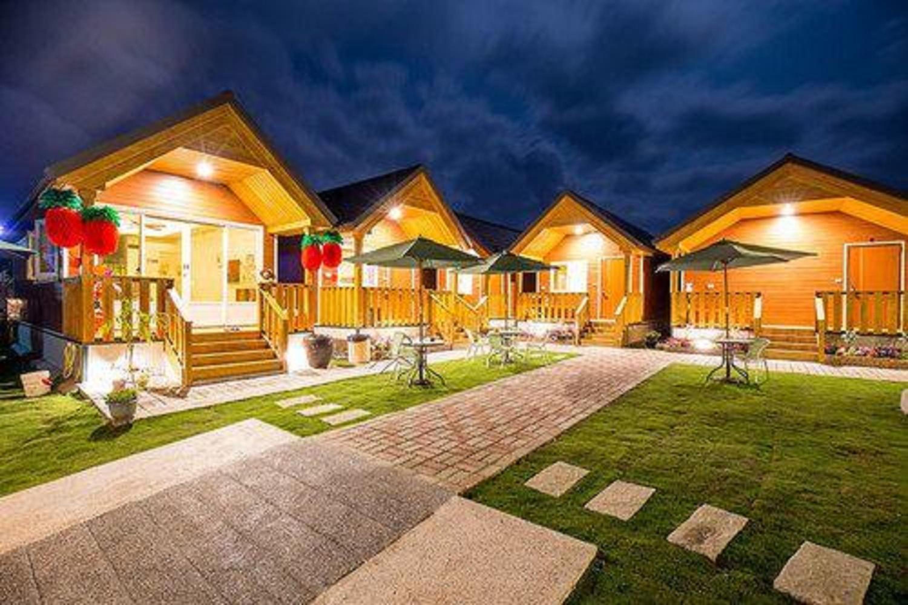 Xiaoliuqiu Happy House B&B