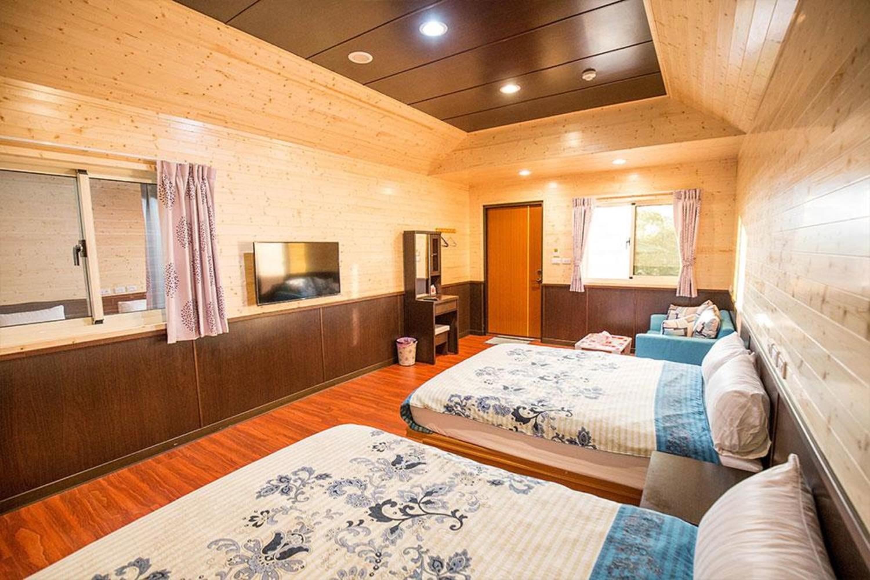 Xiaoliuqiu Happy House B&B