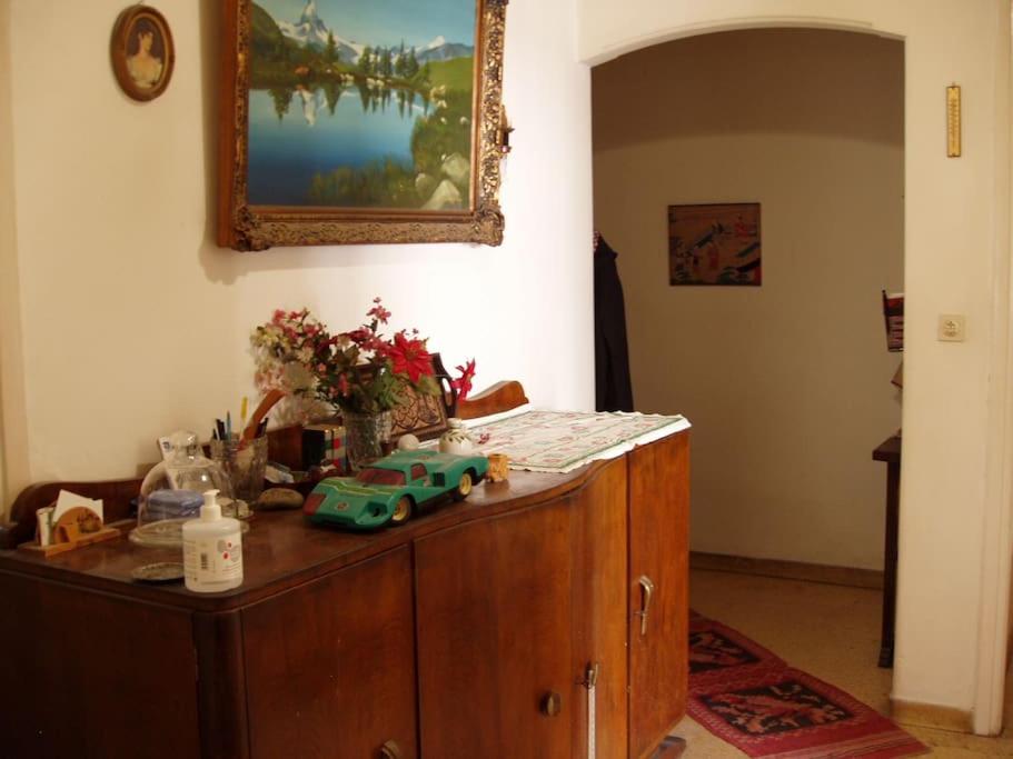 PRIVATE BEDROOMS IN SHARED APARTMENT 135 SM ATHENS Center