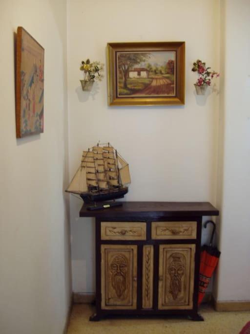 PRIVATE BEDROOMS IN SHARED APARTMENT 135 SM ATHENS Center