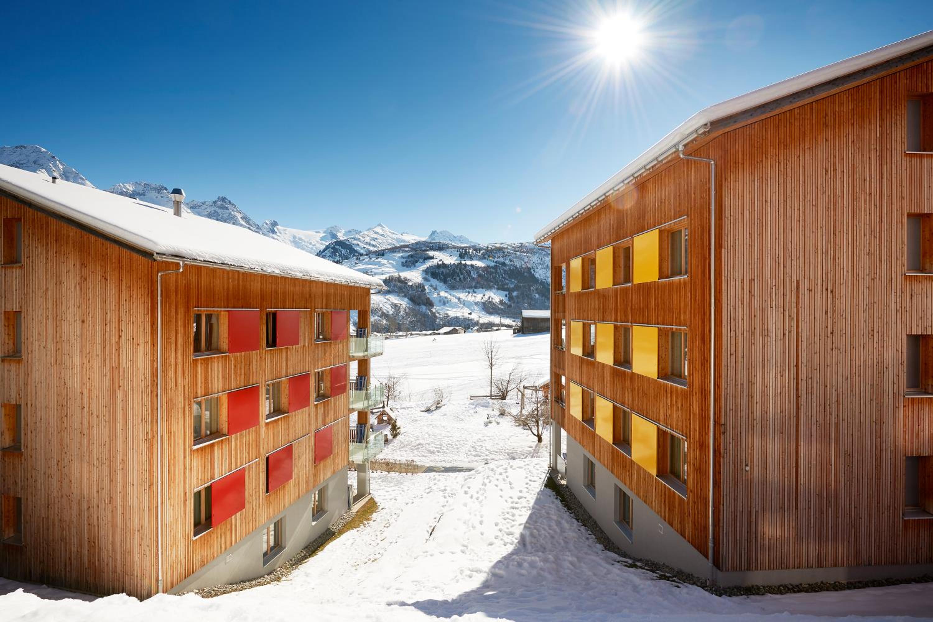 Reka-Feriendorf Disentis view 5