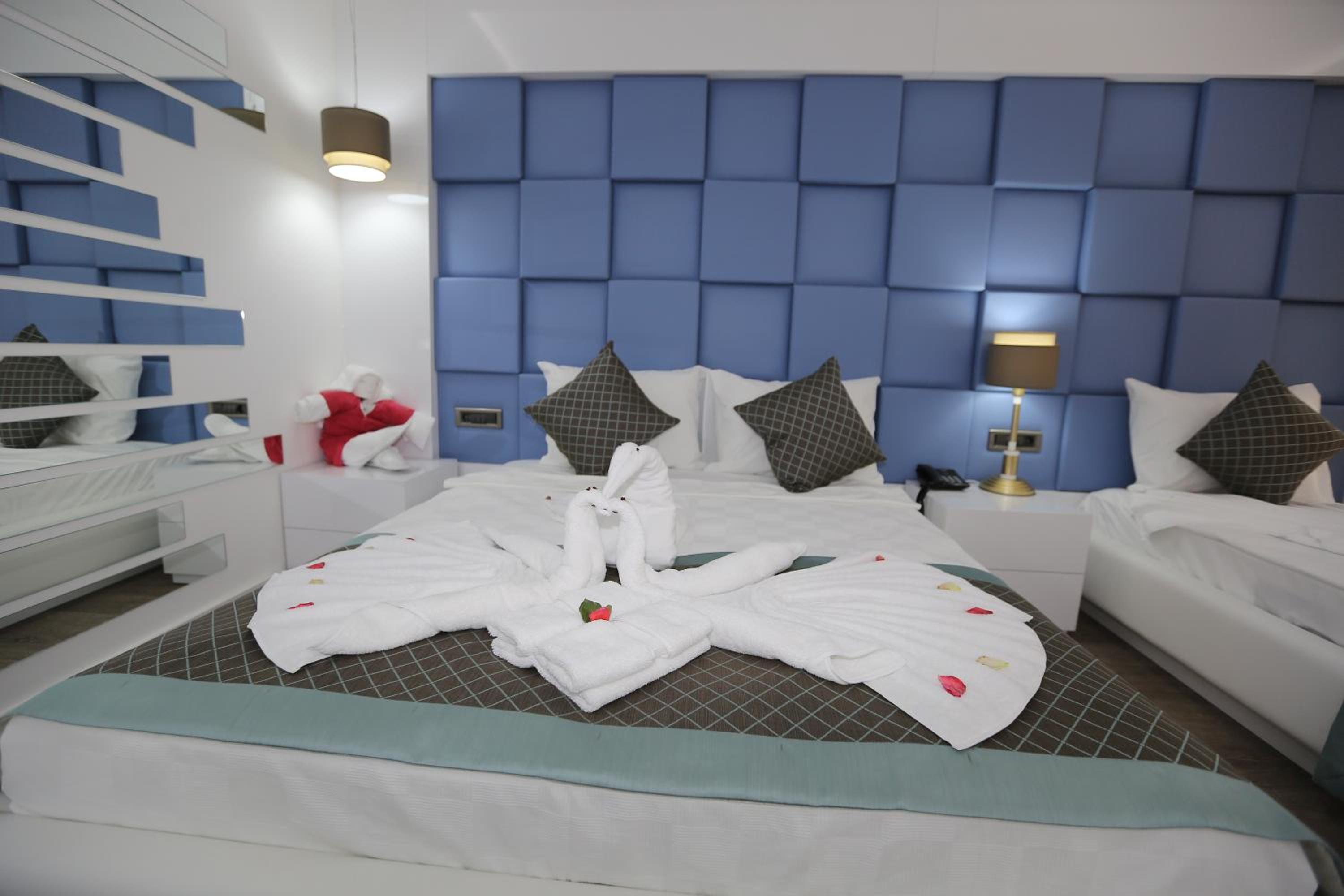 Elips Royal Hotel & SPA - Image 25