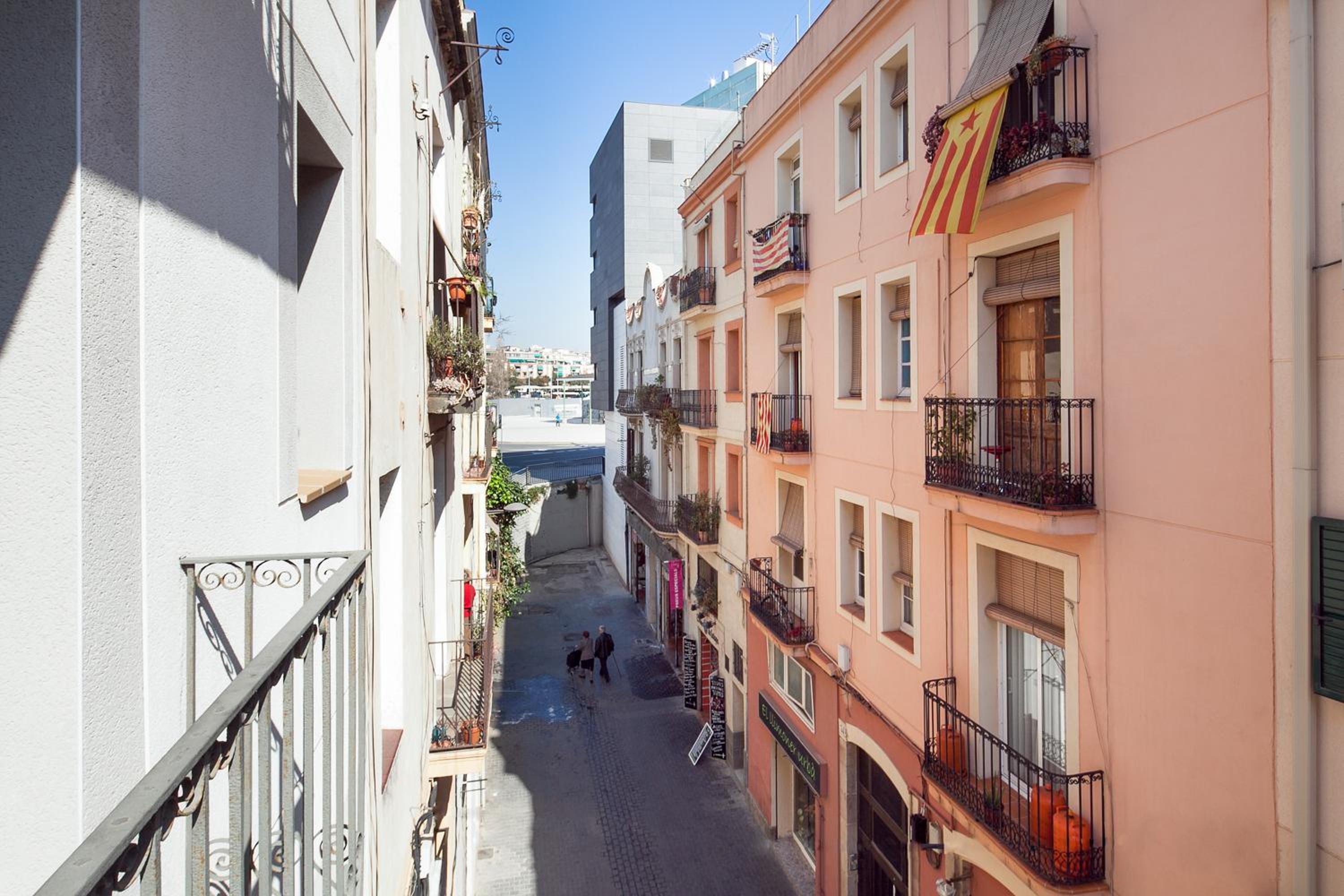 Inside Barcelona Apartments Sants - Image 2