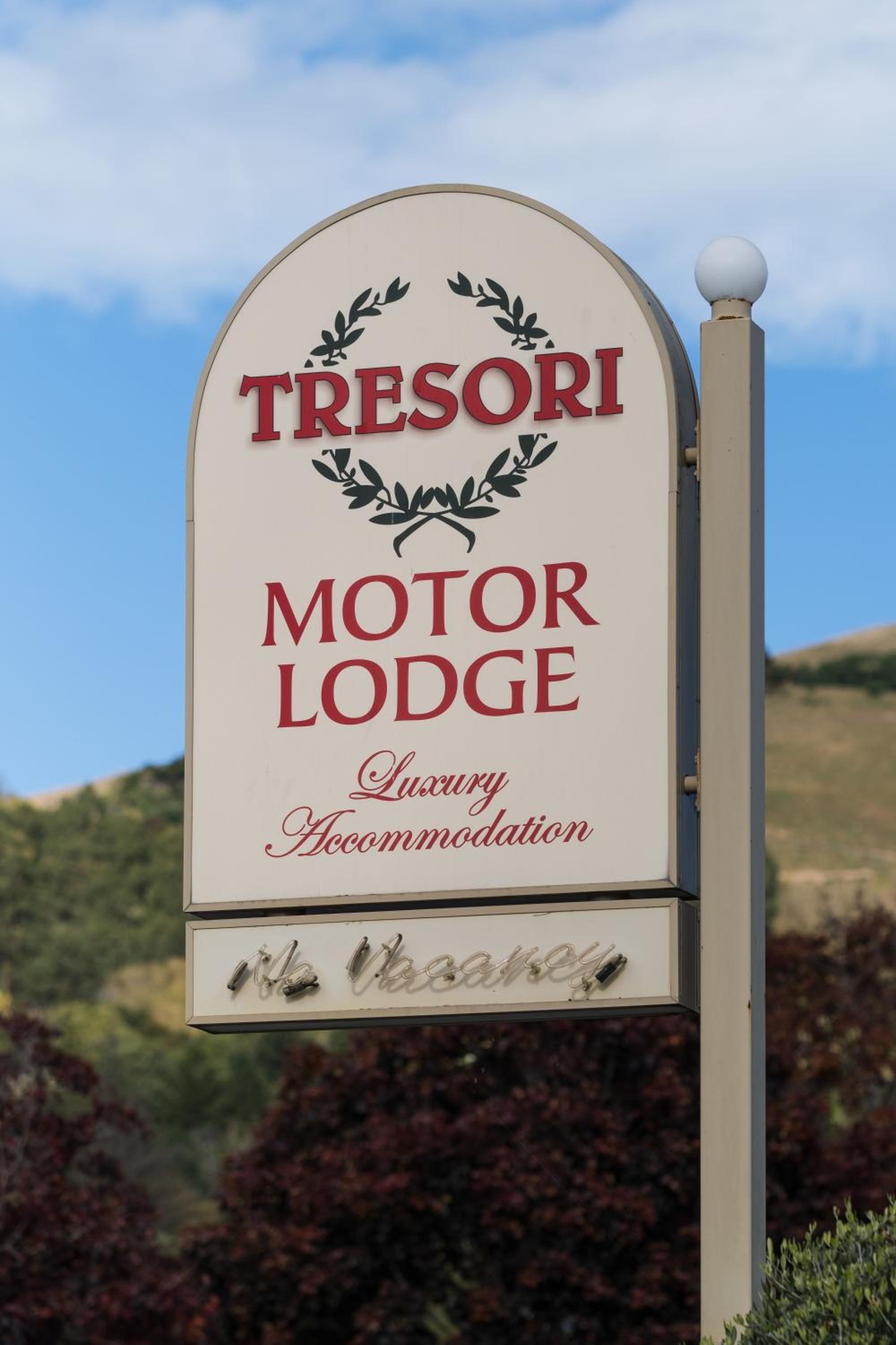 Tresori Motor Lodge