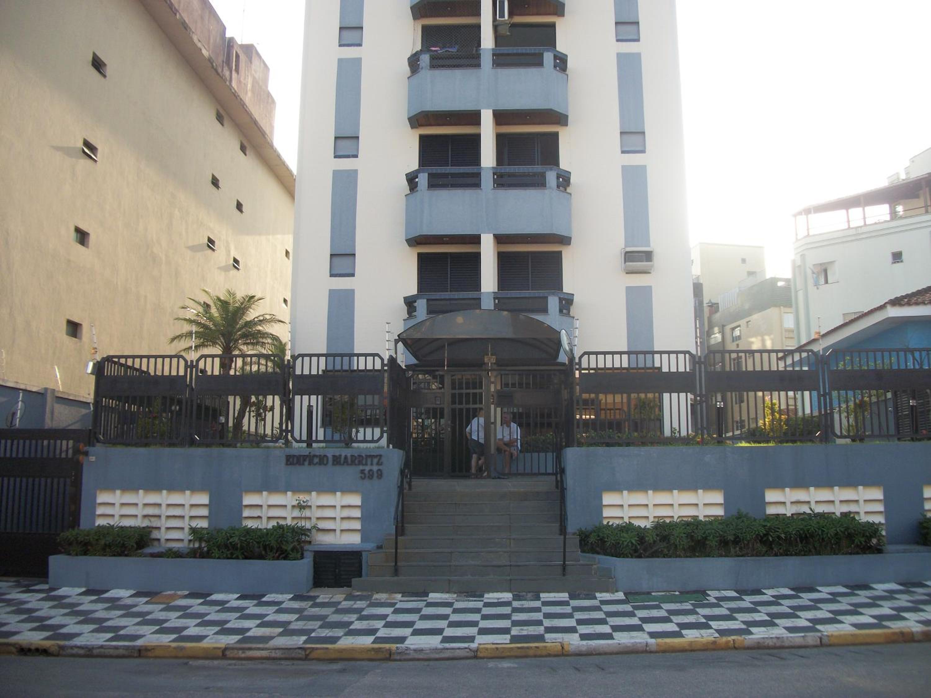 Apartamento Praia da Enseada view 2