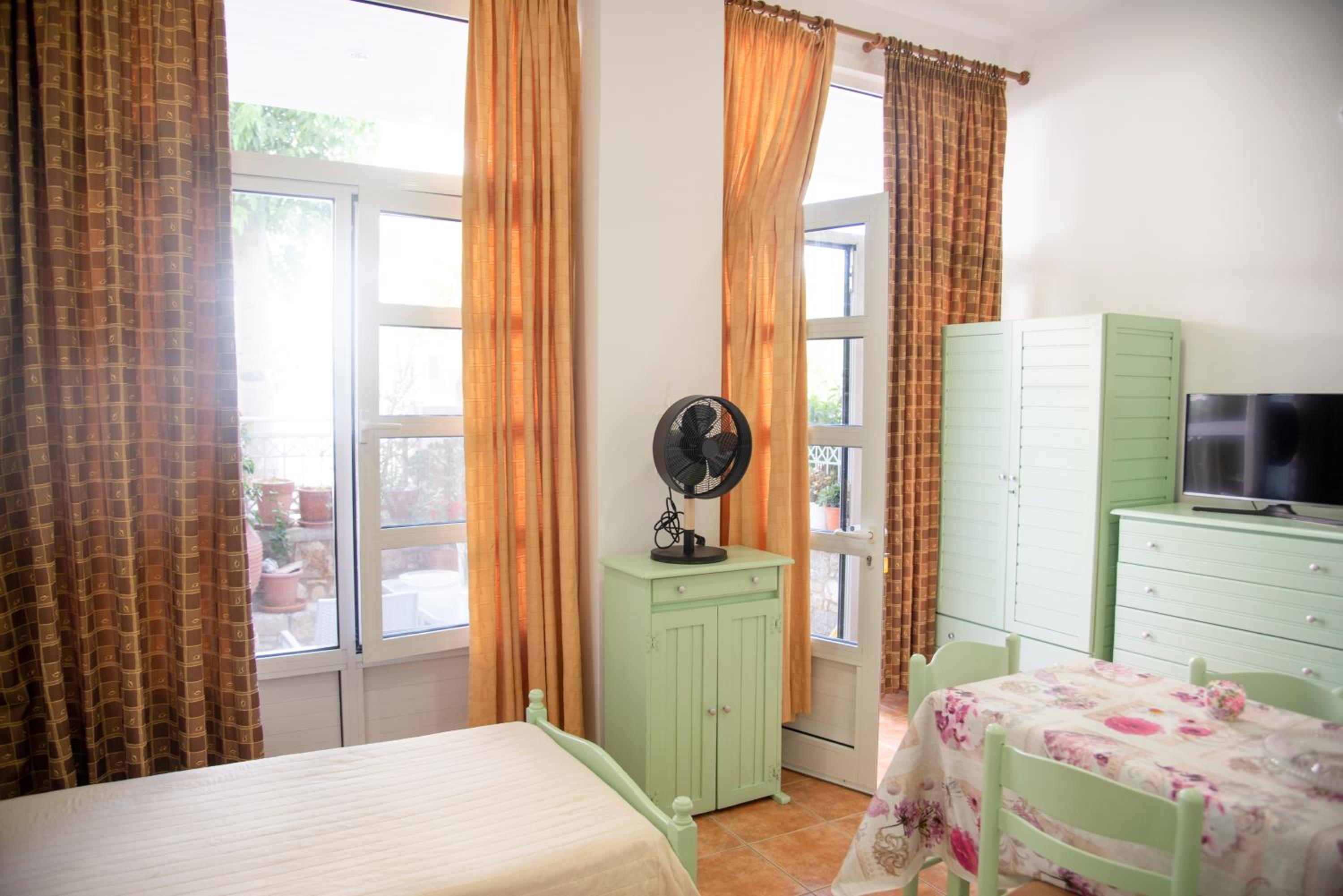 STAVROS Studio Apartment in kos town