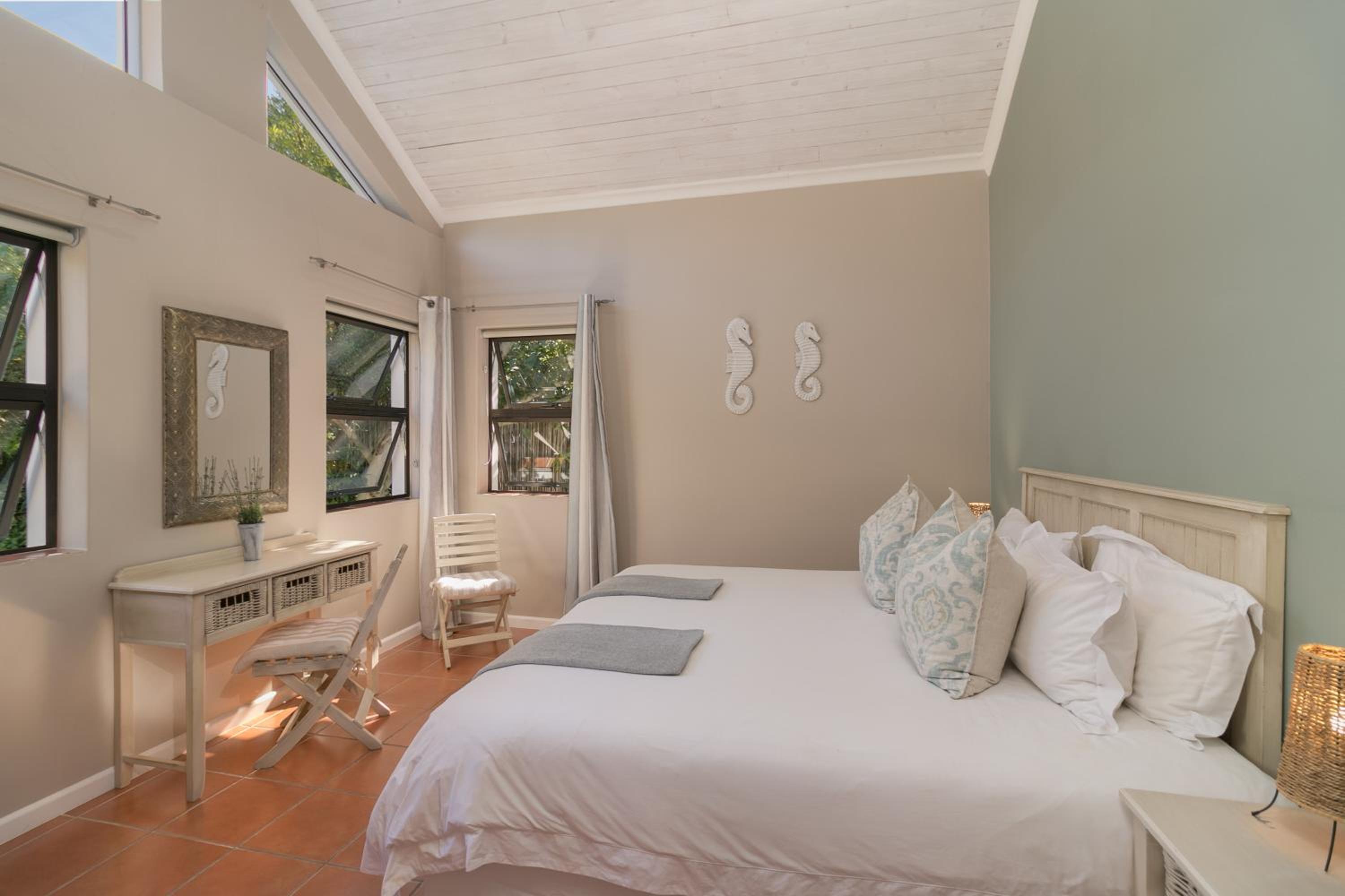 CH12 - Pezula House of the Rising Sun view 2
