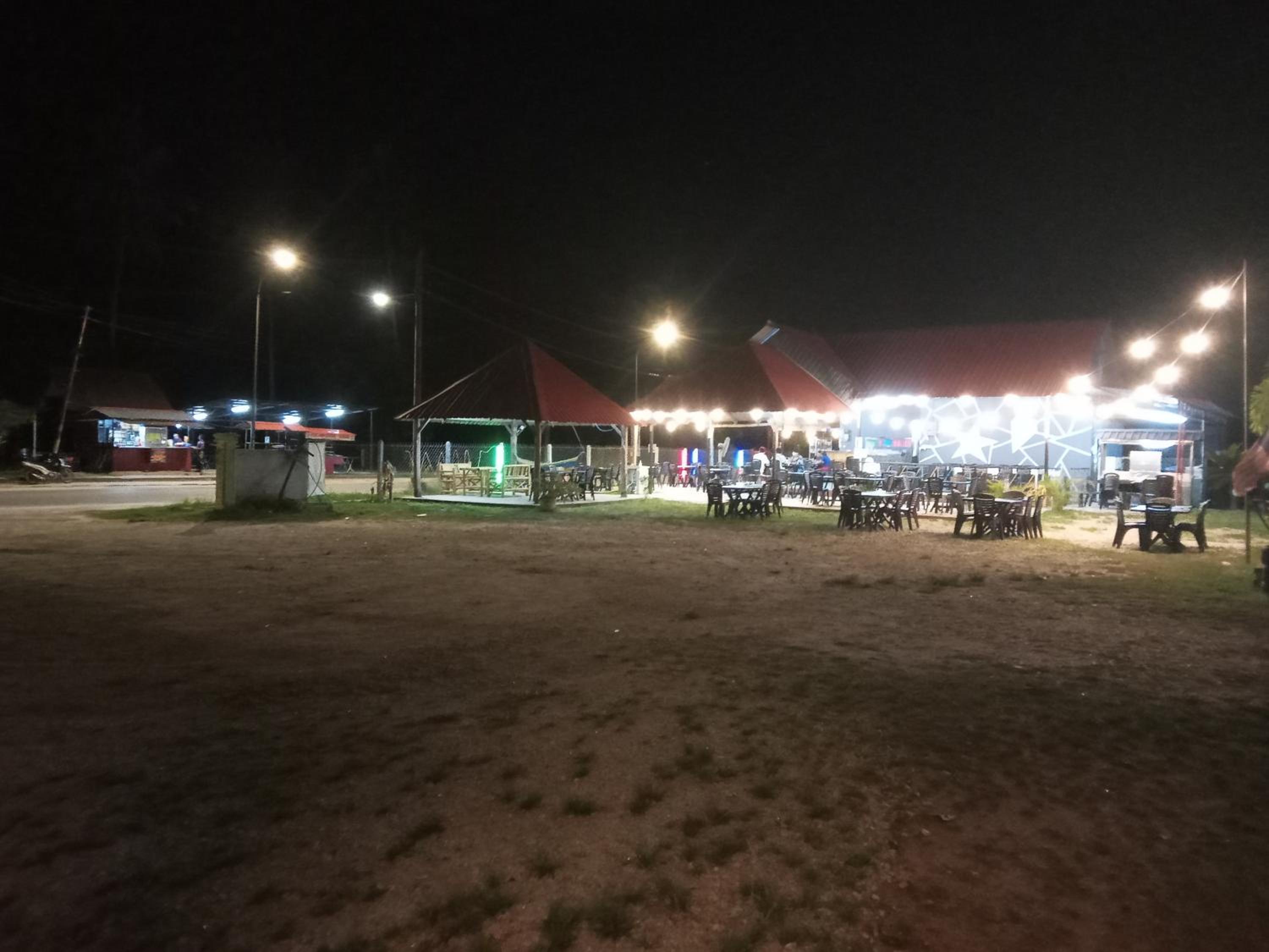 Motel Aurora Damai