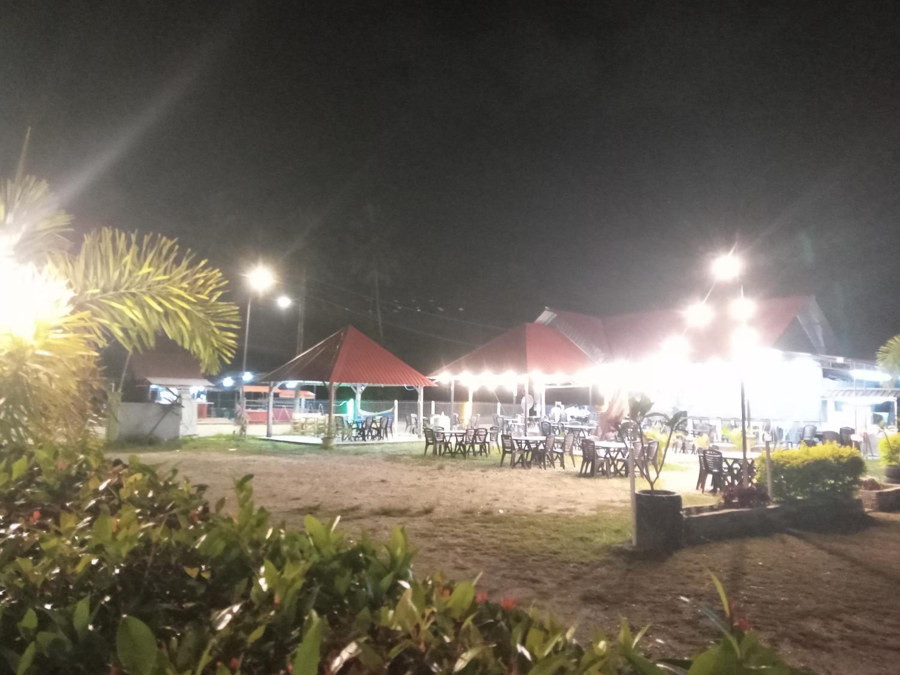 Motel Aurora Damai