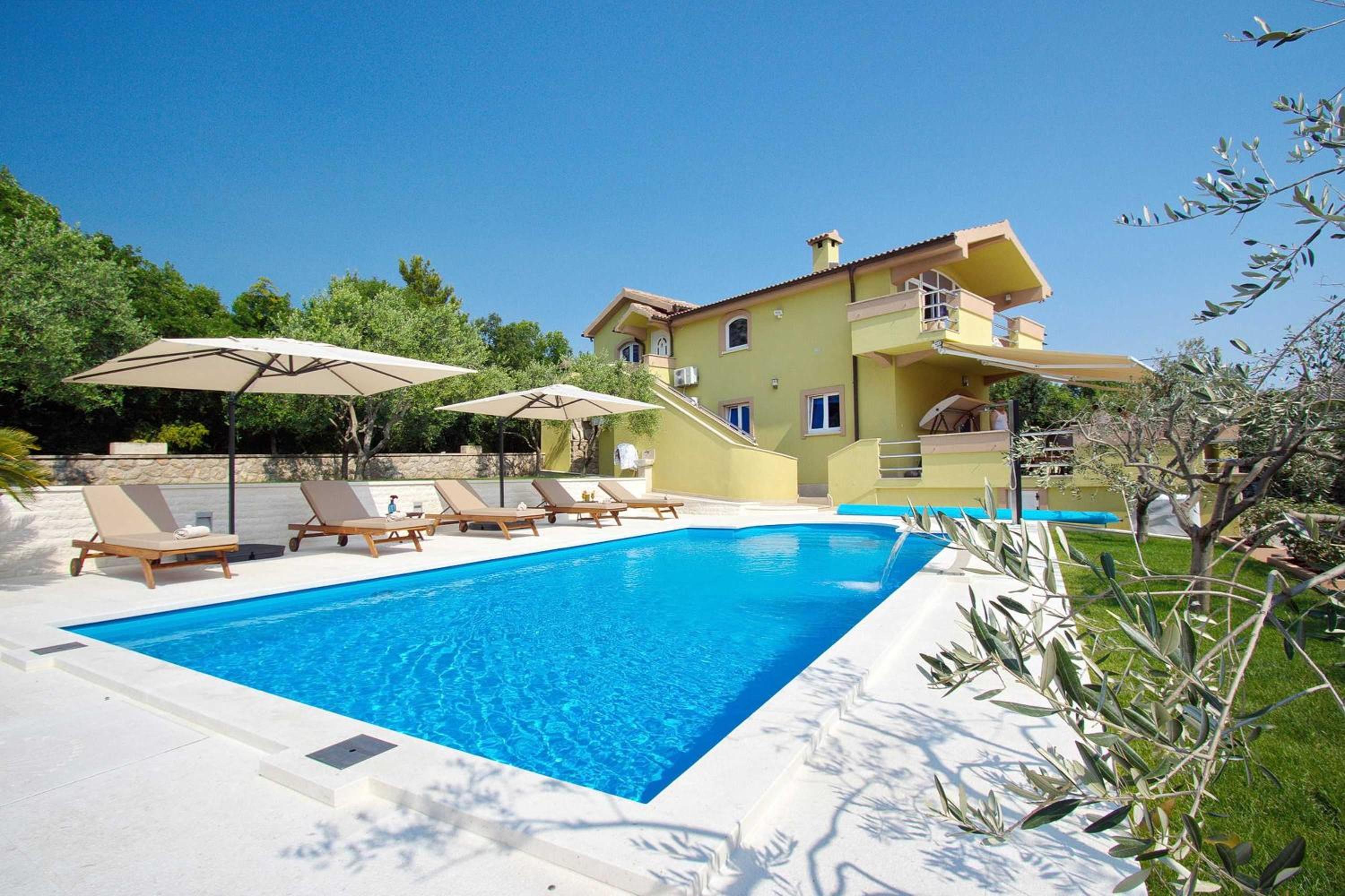 Villa Paulina view 2